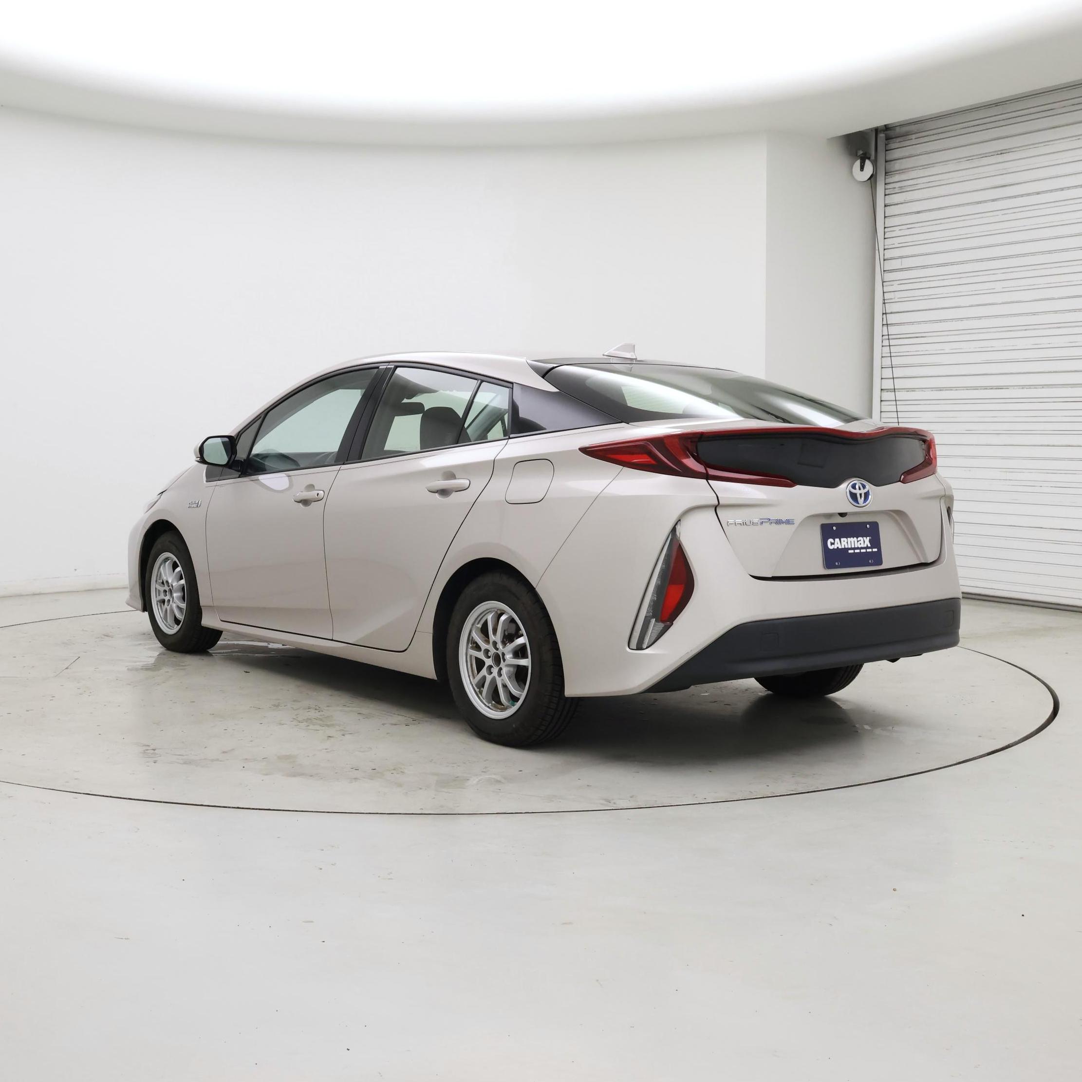 Thumbnail: 2018 Toyota Prius Prime - 2
