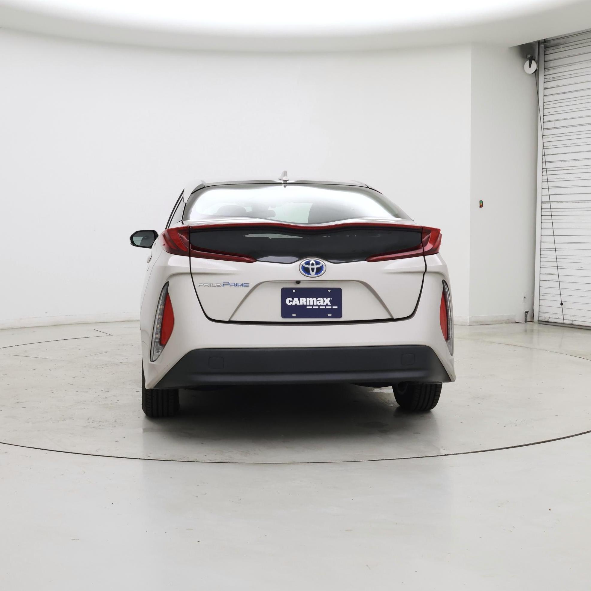 Thumbnail: 2018 Toyota Prius Prime - 6
