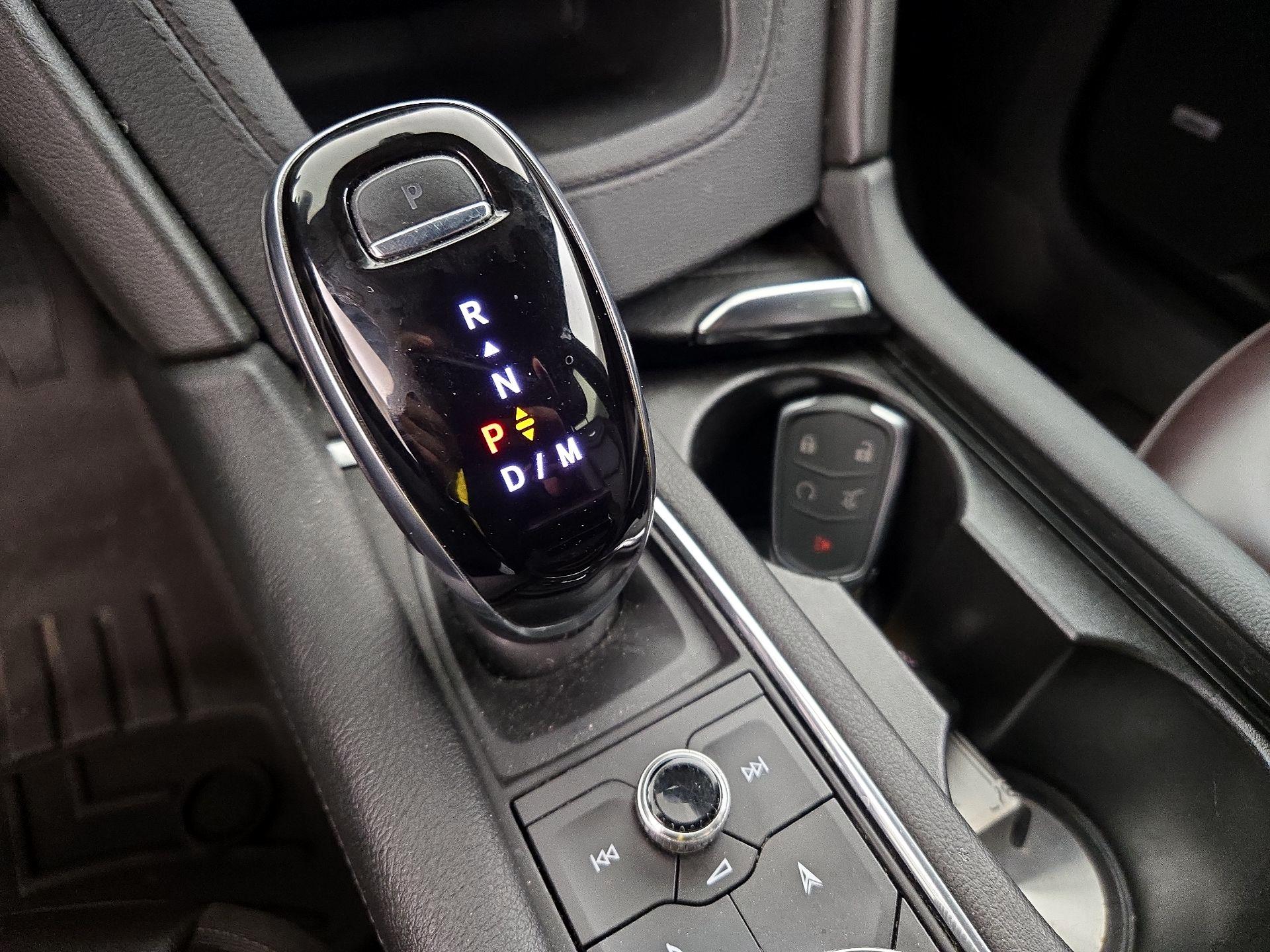 Thumbnail: 2021 Cadillac XT6 - 18