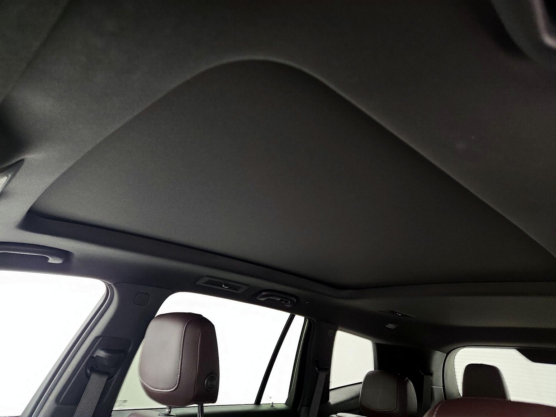 Thumbnail: 2021 Cadillac XT6 - 20