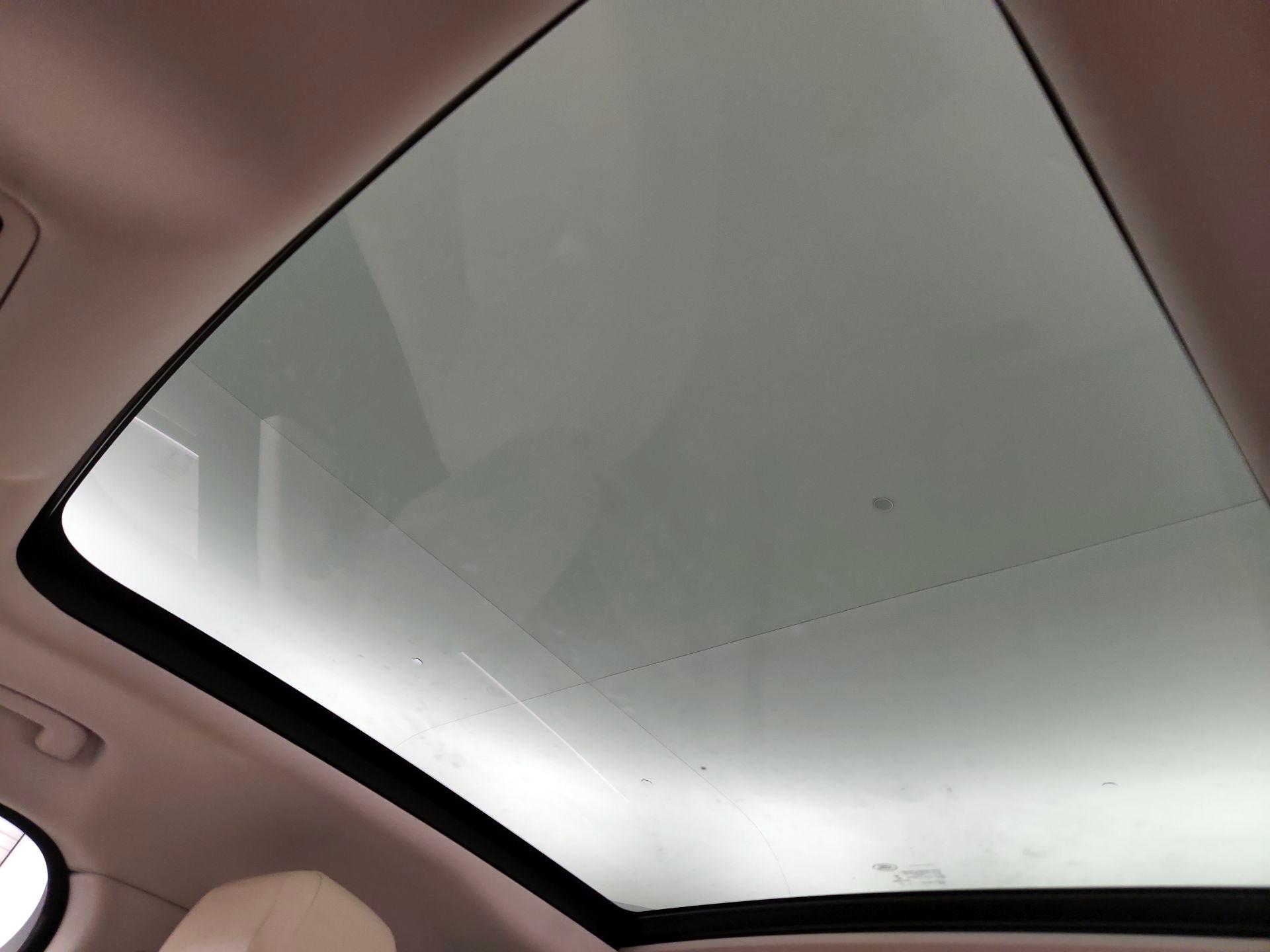 Thumbnail: 2019 Jaguar F-Pace - 19