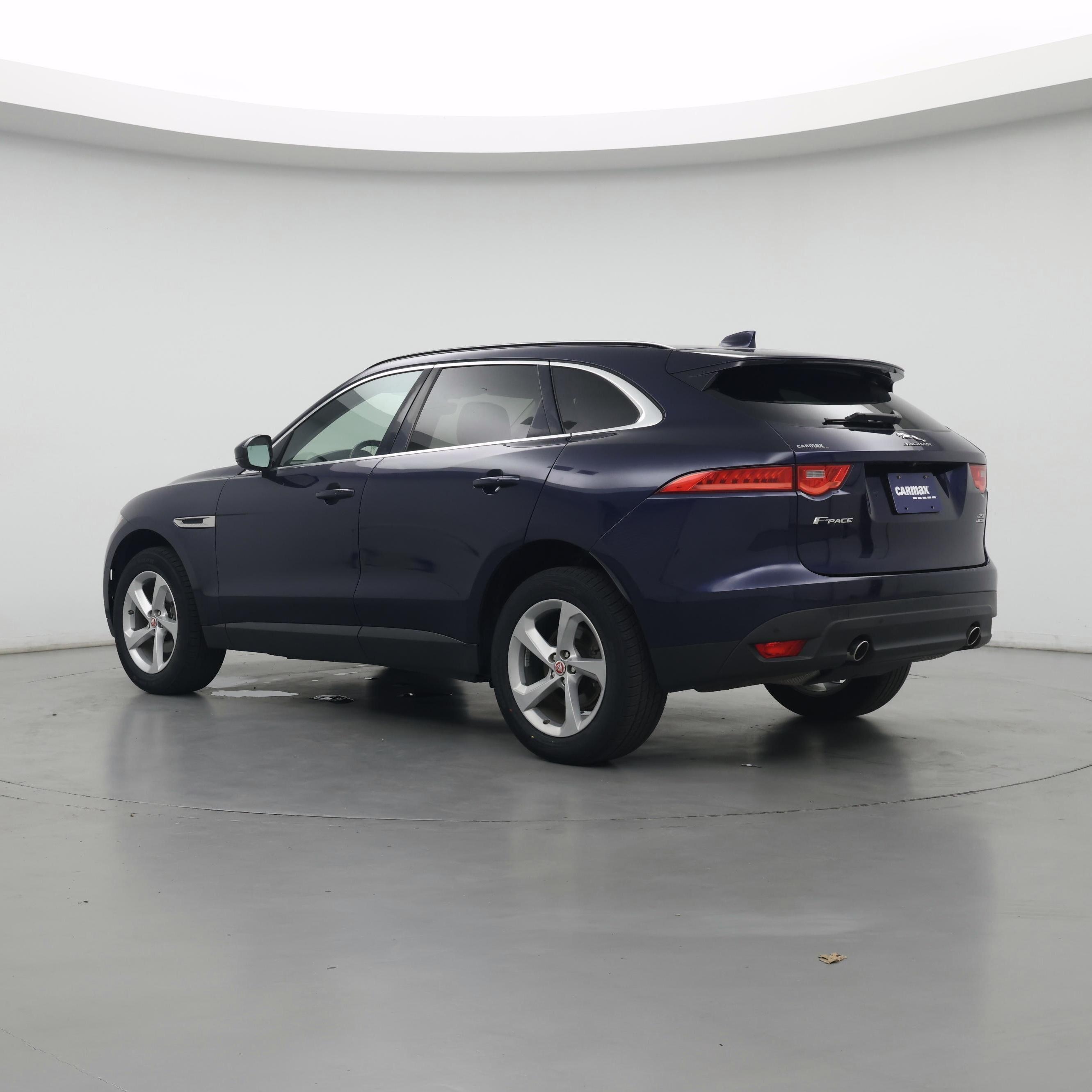 Thumbnail: 2019 Jaguar F-Pace - 3