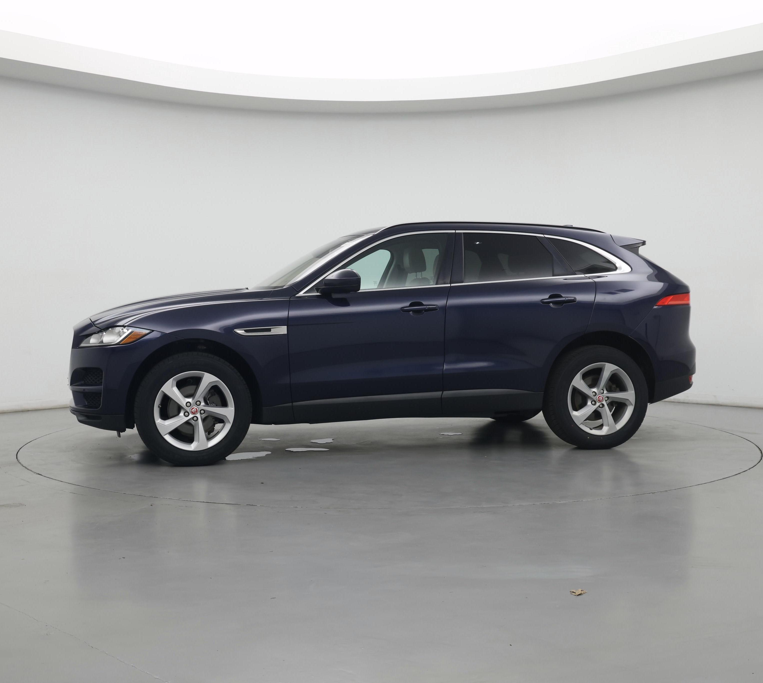 Thumbnail: 2019 Jaguar F-Pace - 4