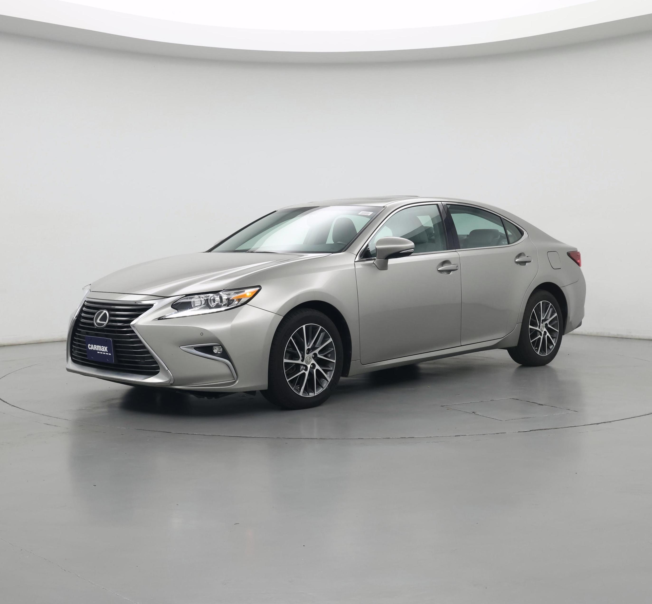 Thumbnail: 2016 Lexus ES - 2