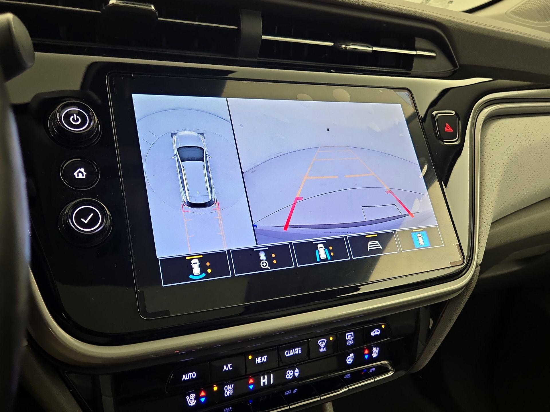 Thumbnail: 2022 Chevrolet Bolt EUV - 15