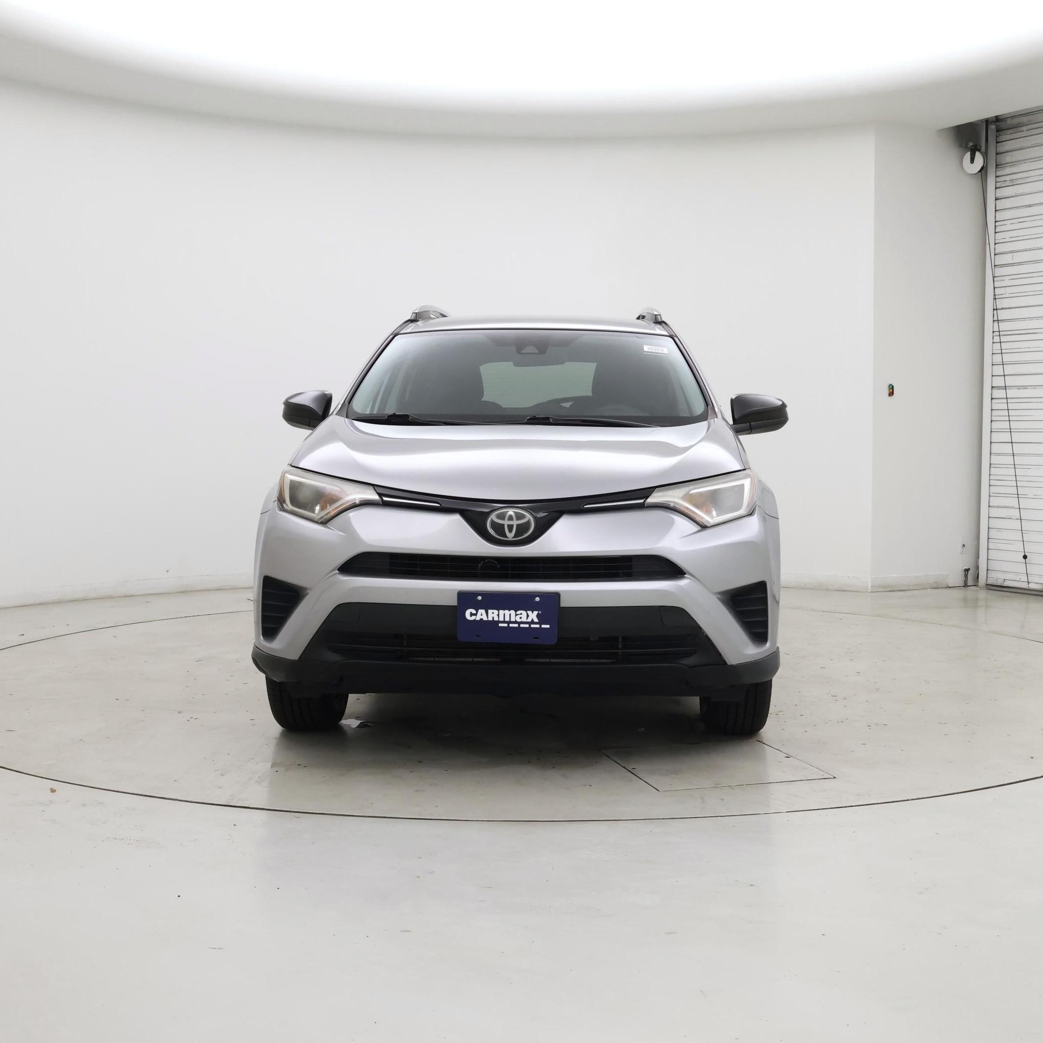 Thumbnail: 2017 Toyota RAV4 - 5