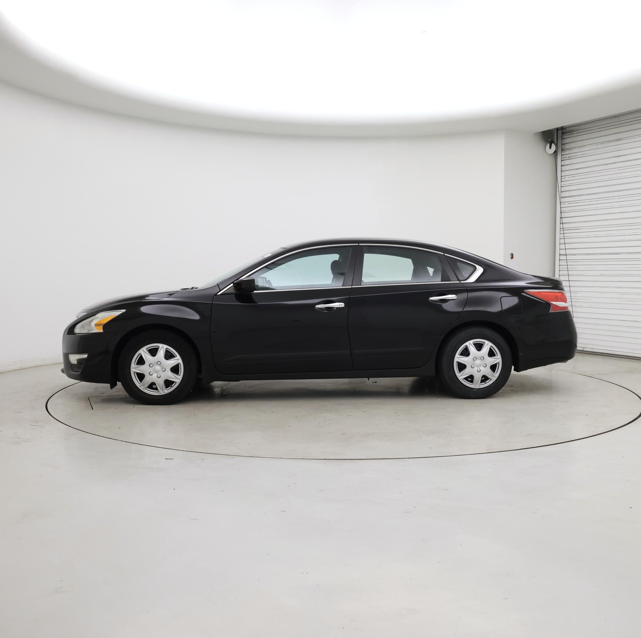 Thumbnail: 2015 Nissan Altima - 3