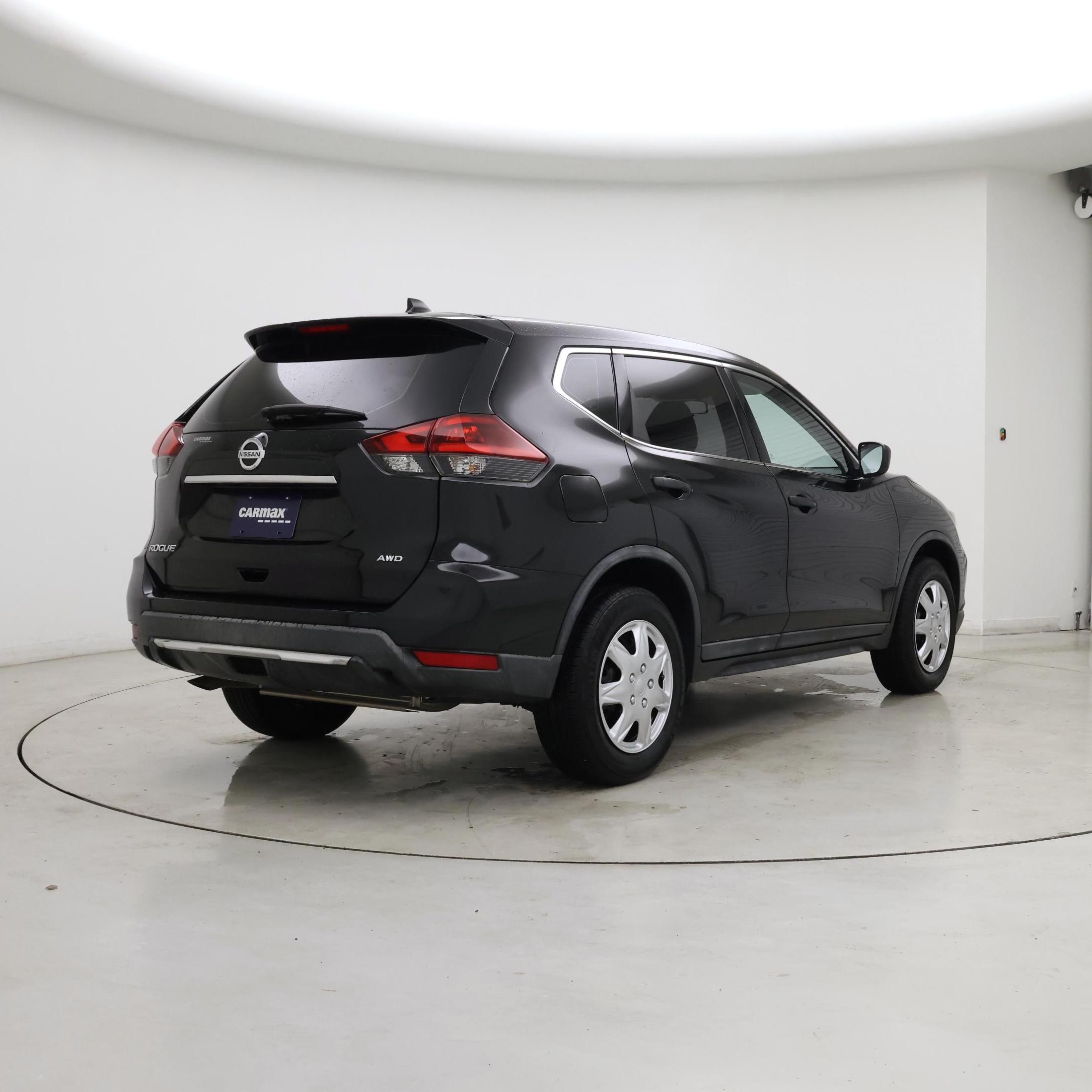 Thumbnail: 2018 Nissan Rogue - 8