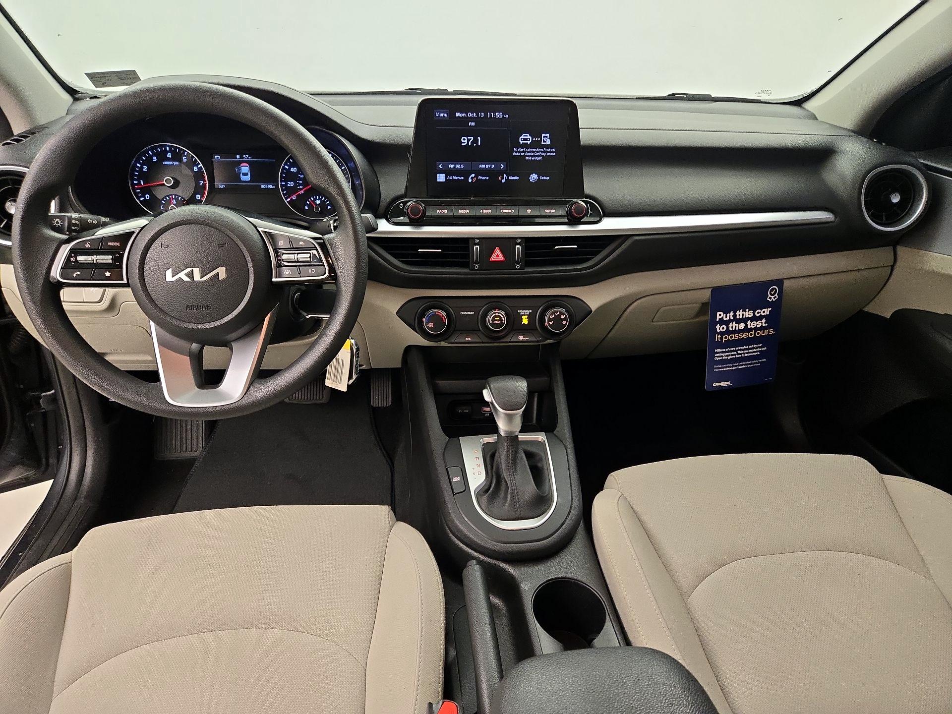 Thumbnail: 2023 Kia Forte - 9