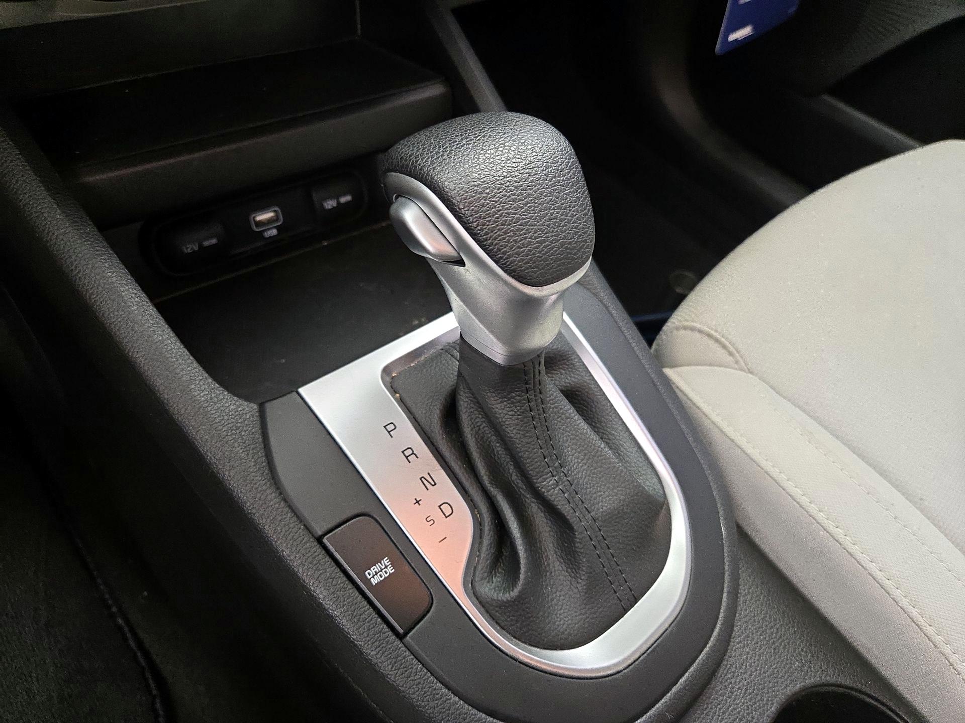 Thumbnail: 2023 Kia Forte - 17