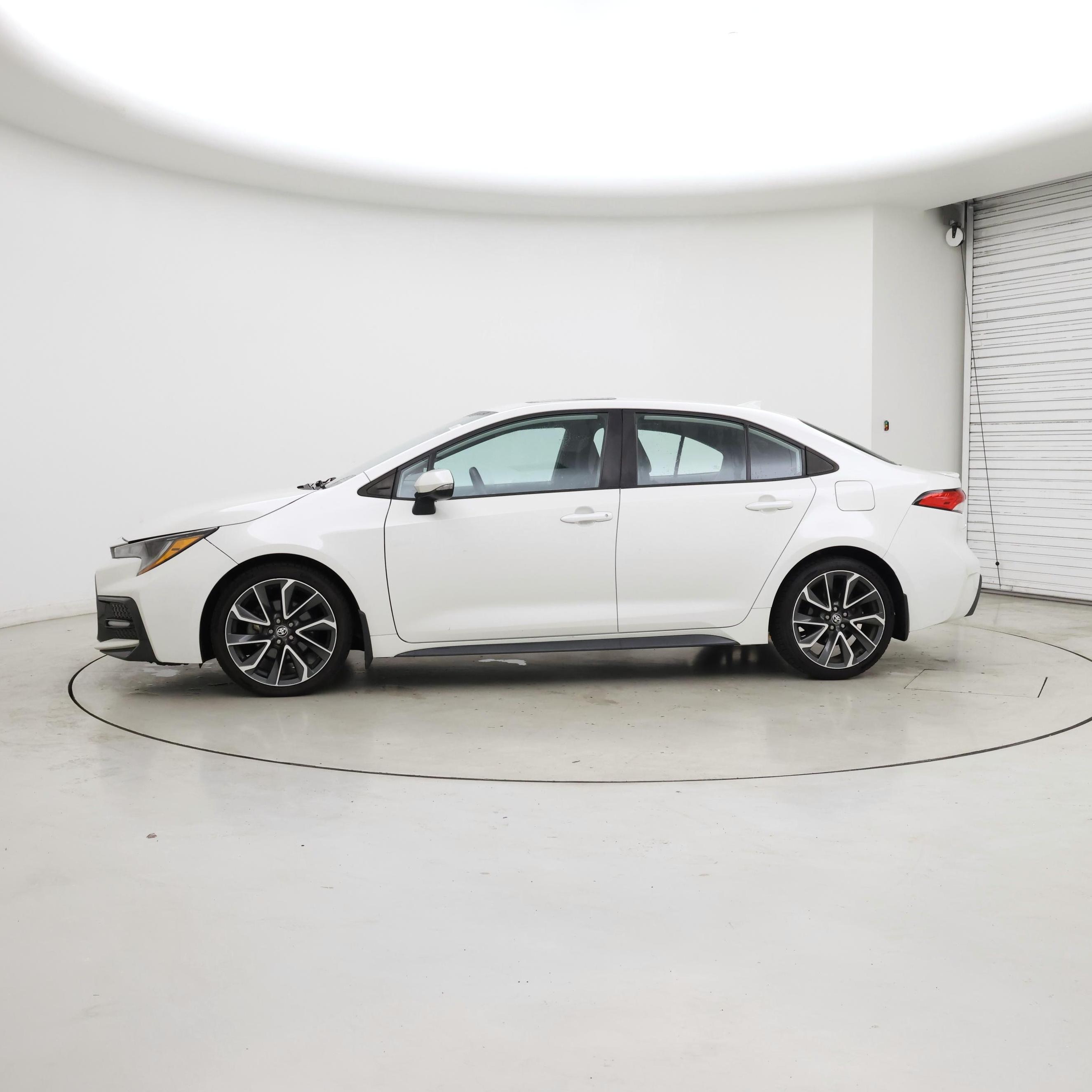 Thumbnail: 2020 Toyota Corolla - 3