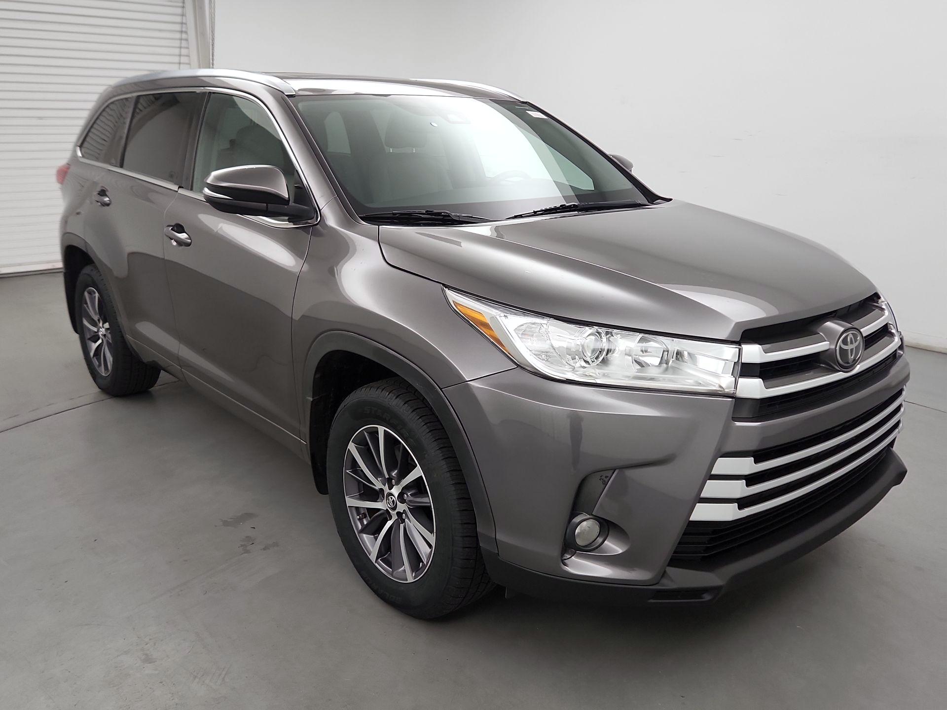 Thumbnail: 2018 Toyota Highlander - 1