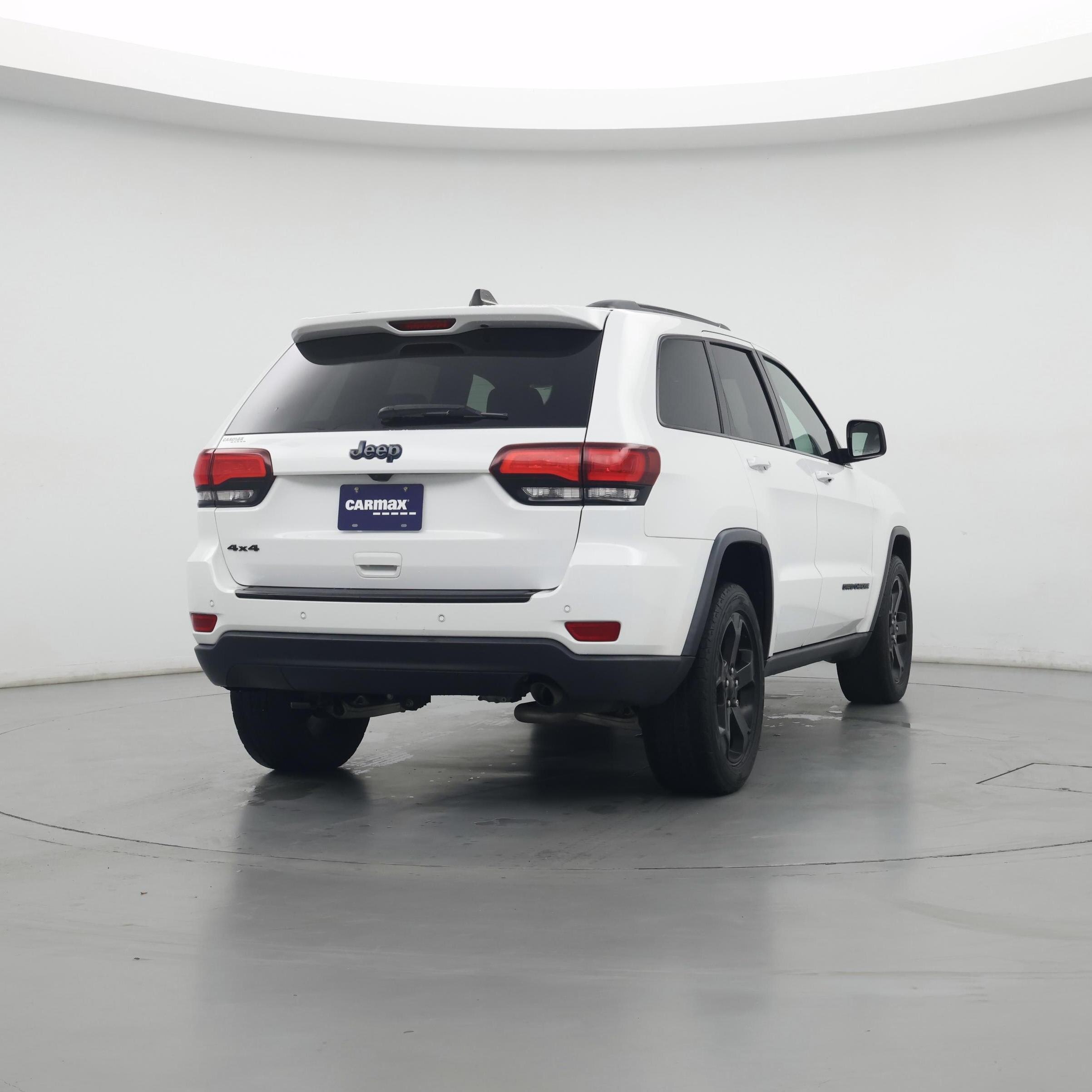 Thumbnail: 2018 Jeep Grand Cherokee - 5