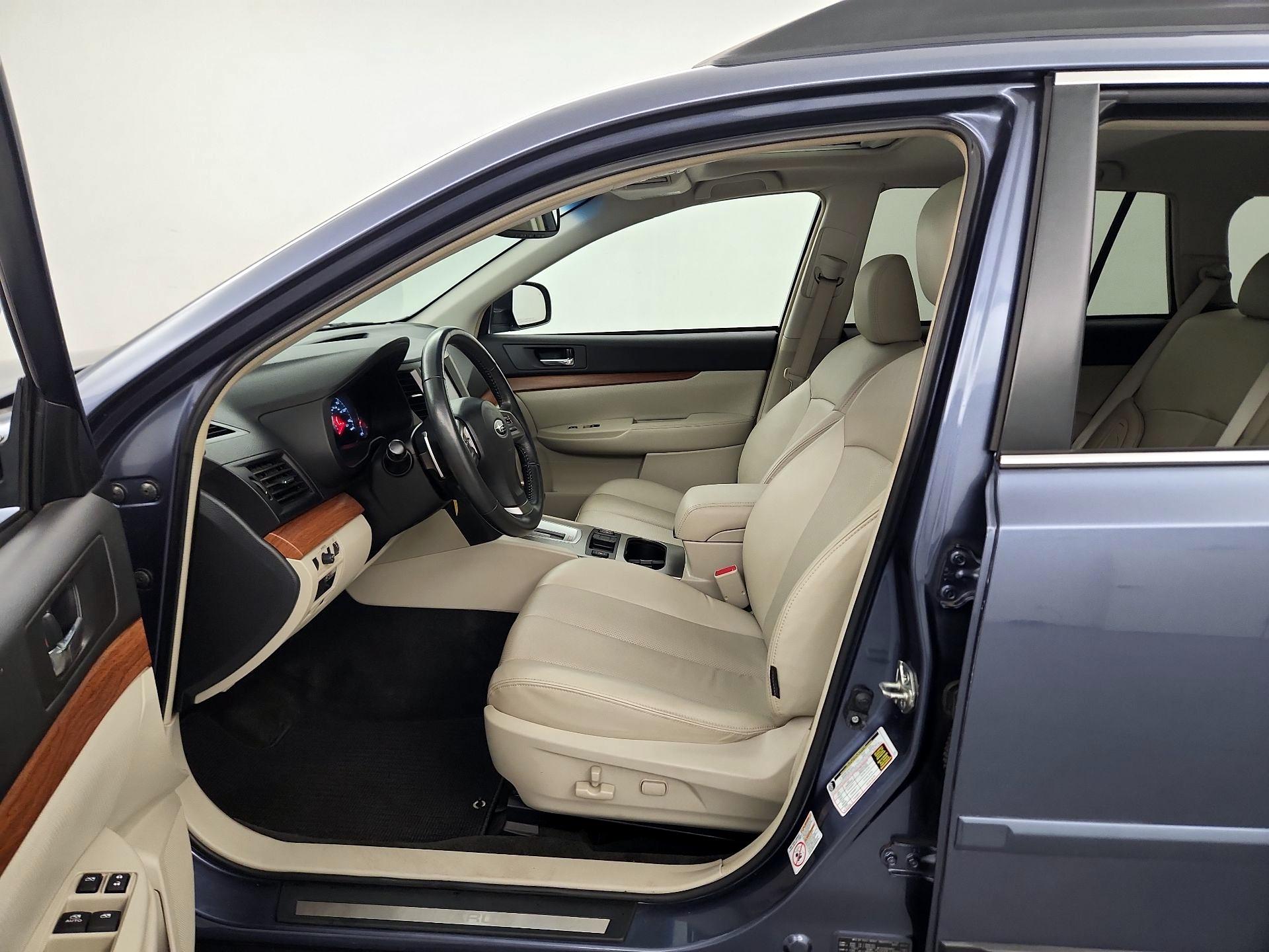 Thumbnail: 2014 Subaru Outback - 11