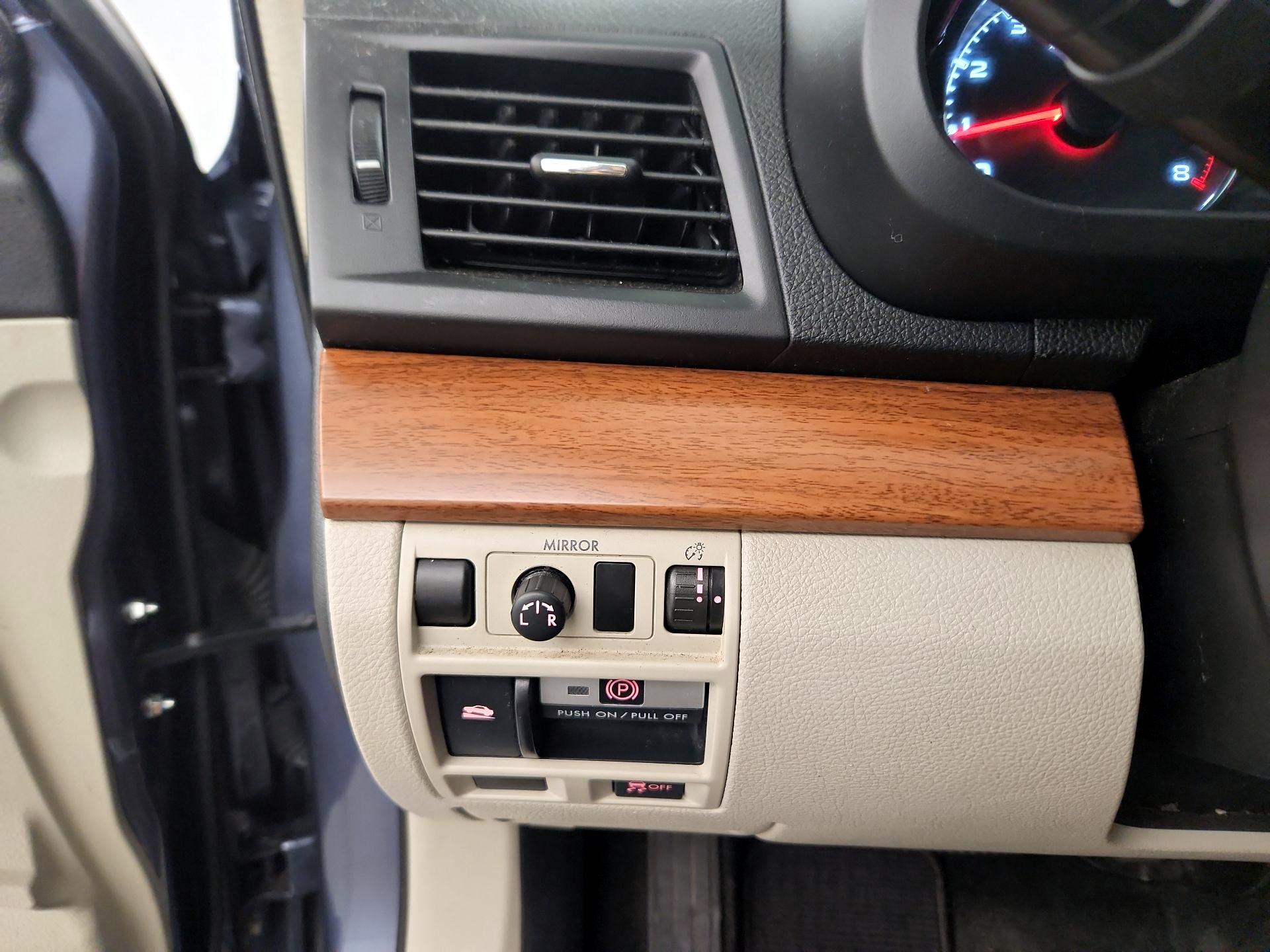 Thumbnail: 2014 Subaru Outback - 13