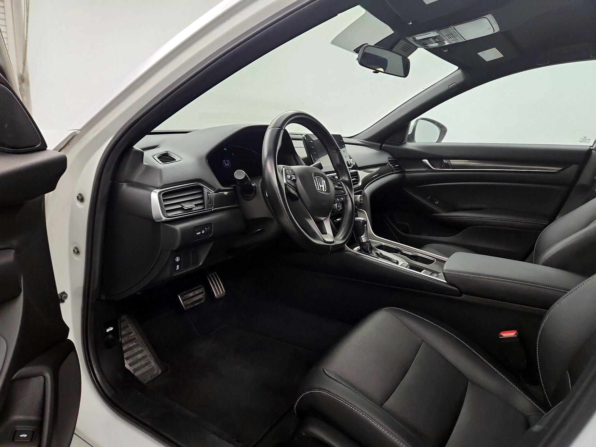 Thumbnail: 2019 Honda Accord - 11