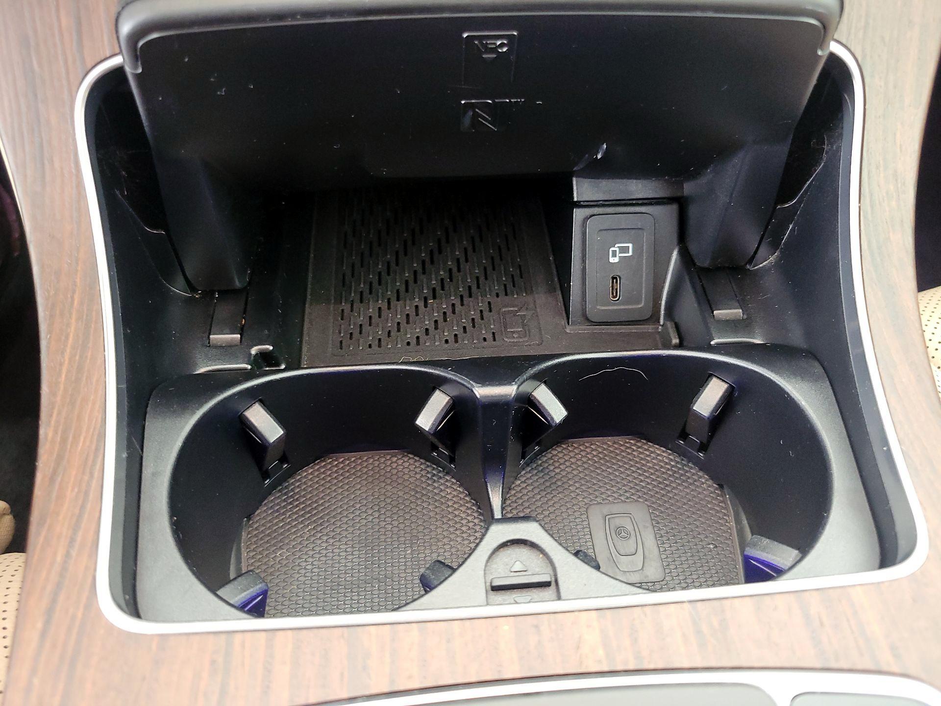 Thumbnail: 2020 Mercedes-Benz GLC - 19