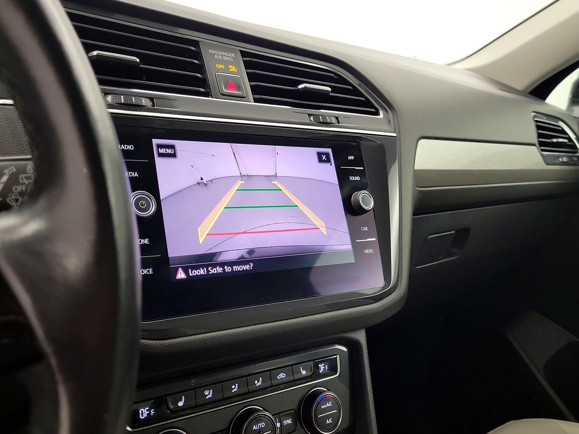 Thumbnail: 2018 Volkswagen Tiguan - 14