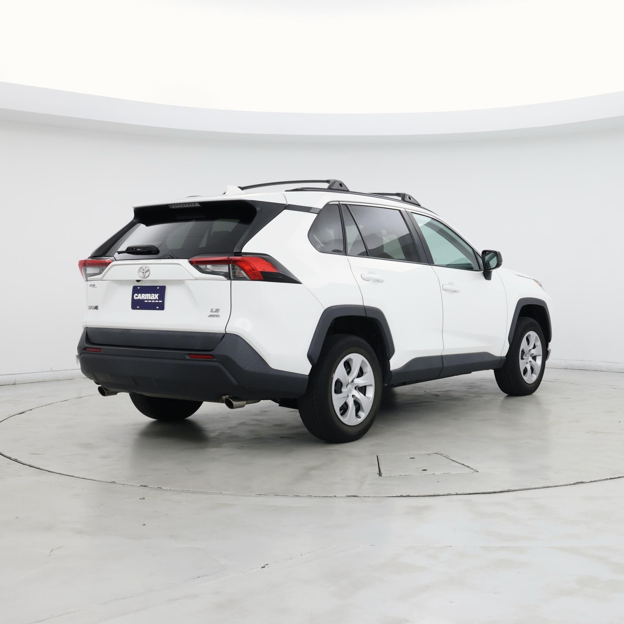 Thumbnail: 2020 Toyota RAV4 - 8