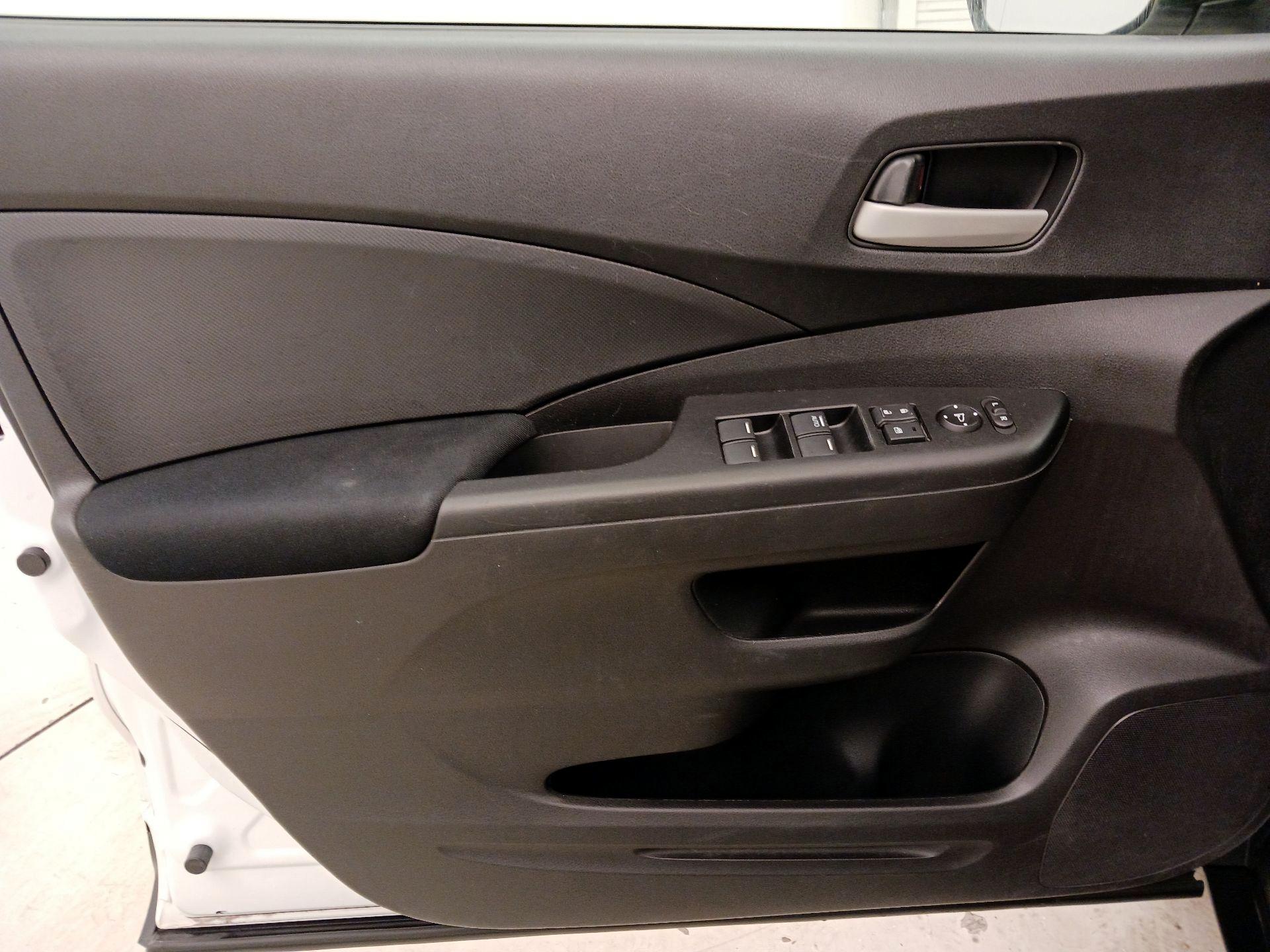 Thumbnail: 2015 Honda CR-V - 12