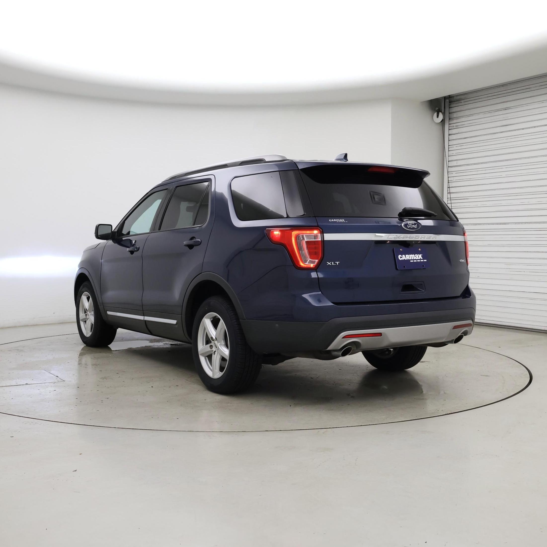 Thumbnail: 2017 Ford Explorer - 2