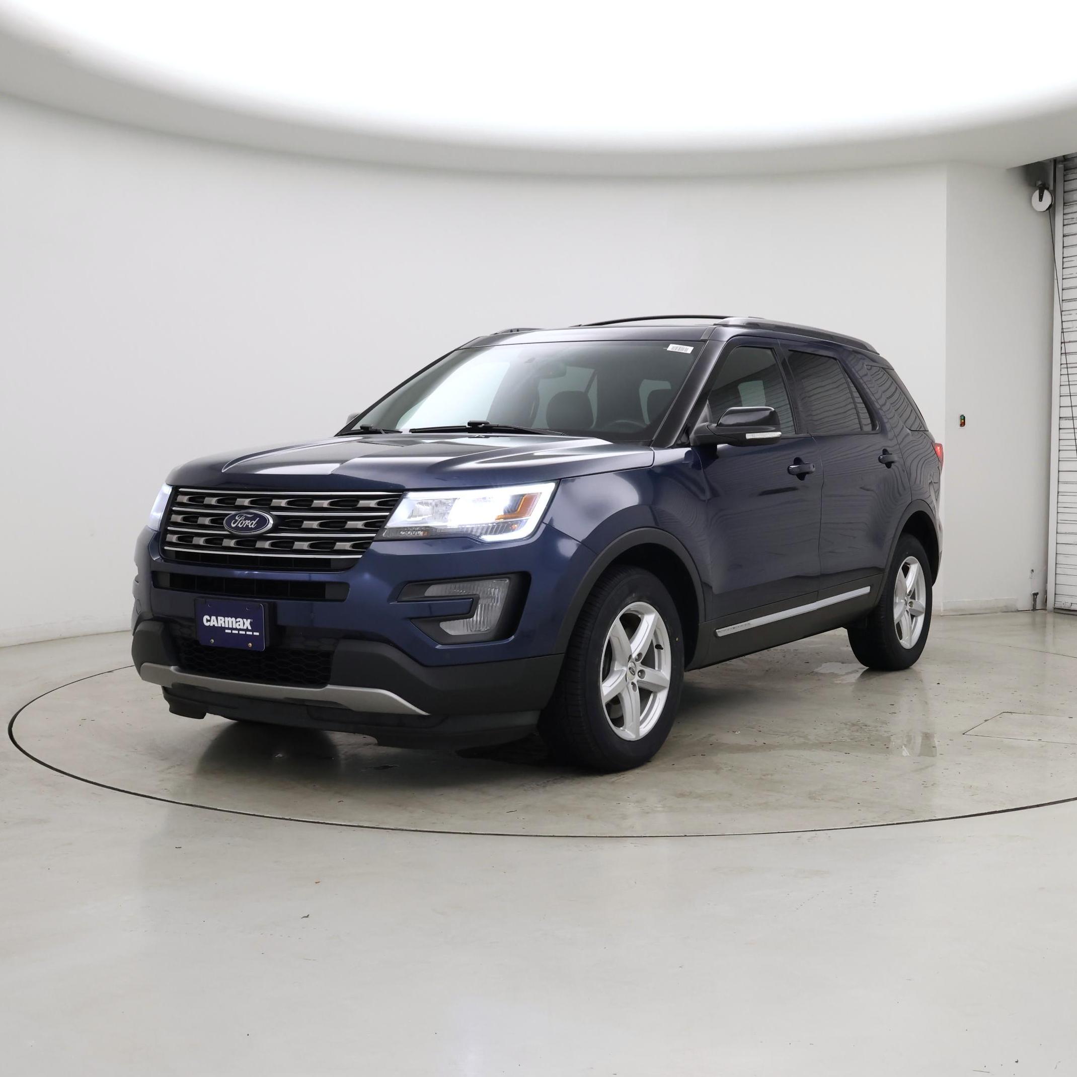 Thumbnail: 2017 Ford Explorer - 4