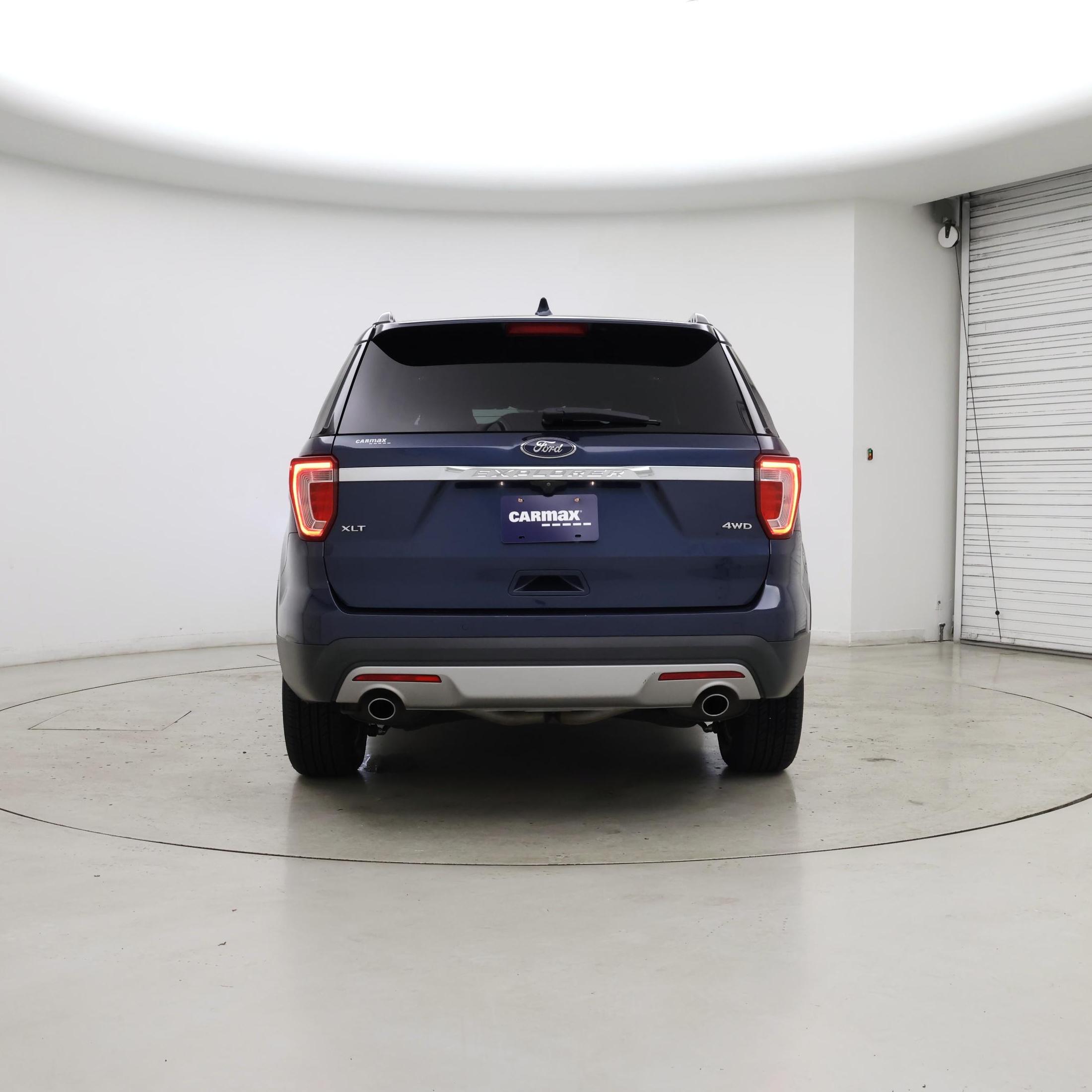 Thumbnail: 2017 Ford Explorer - 6
