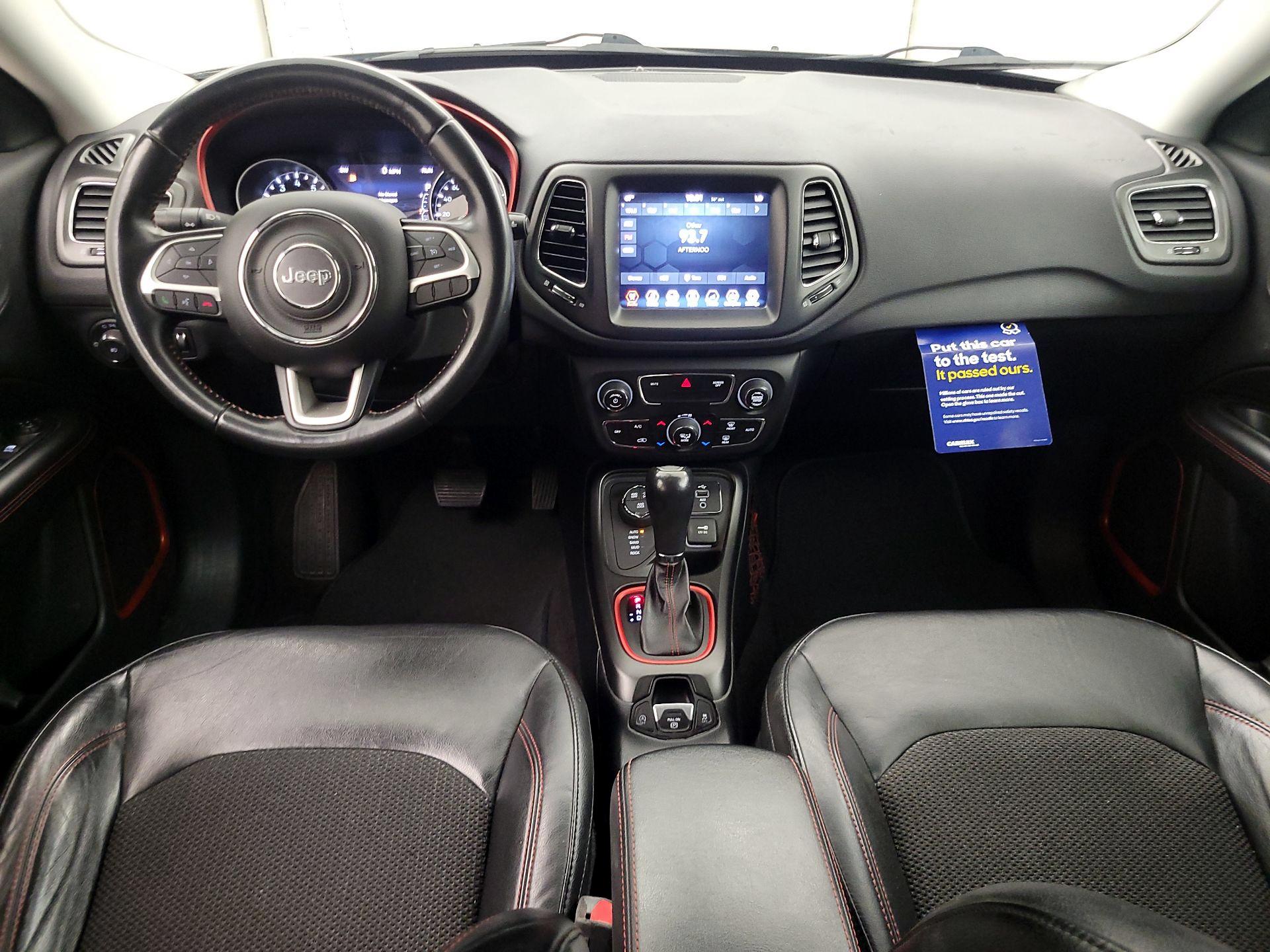 Thumbnail: 2018 Jeep Compass - 9