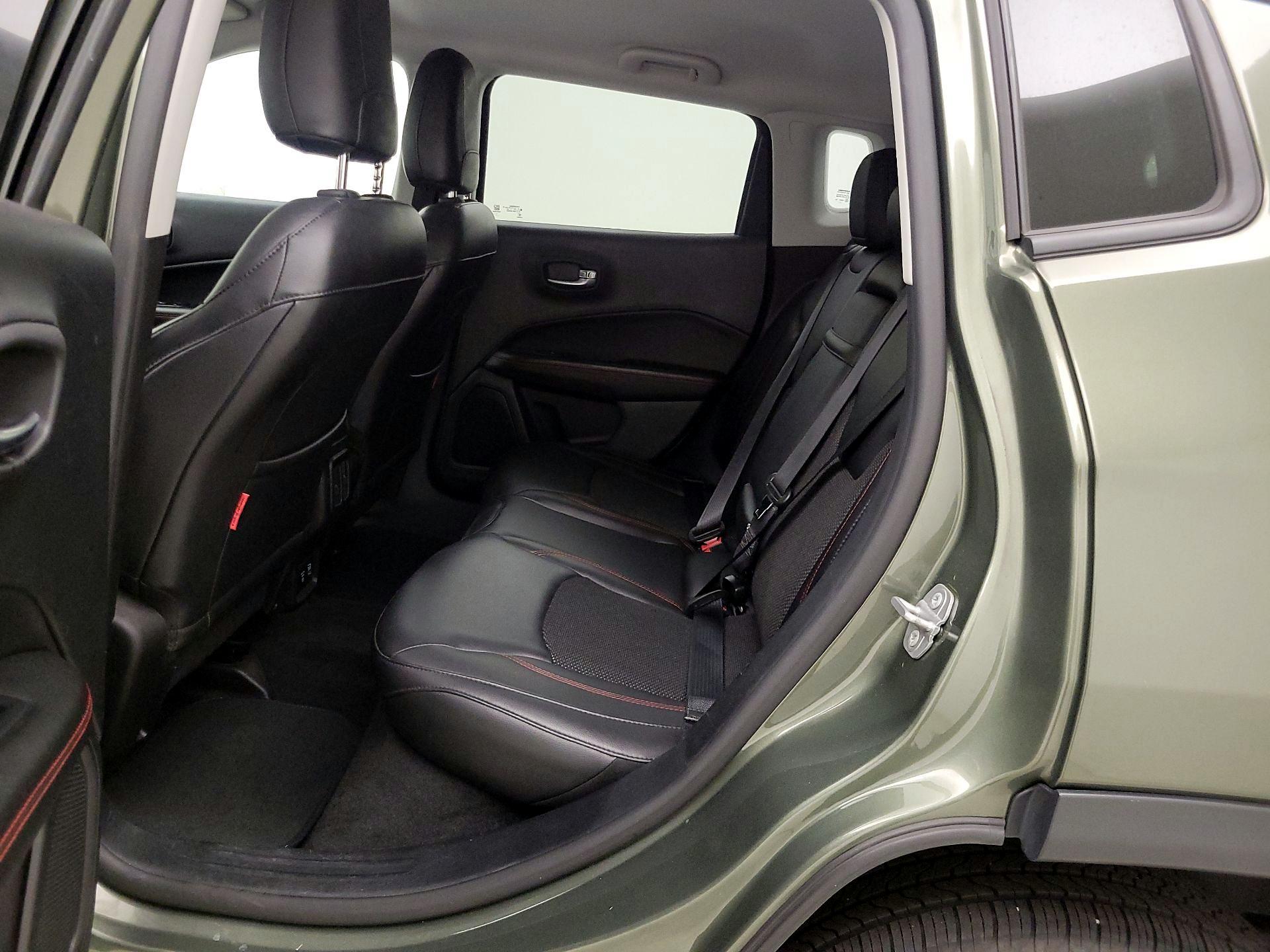 Thumbnail: 2018 Jeep Compass - 19