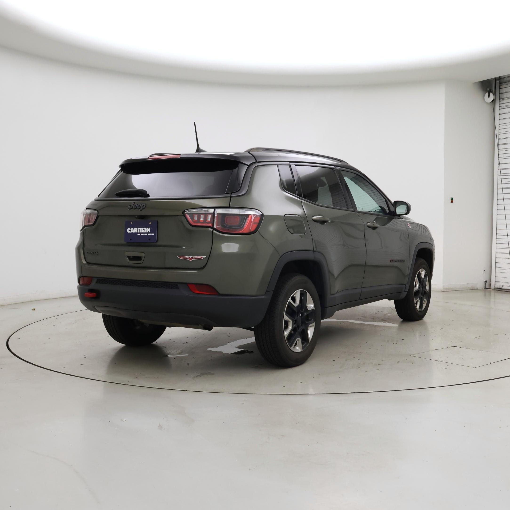 Thumbnail: 2018 Jeep Compass - 8