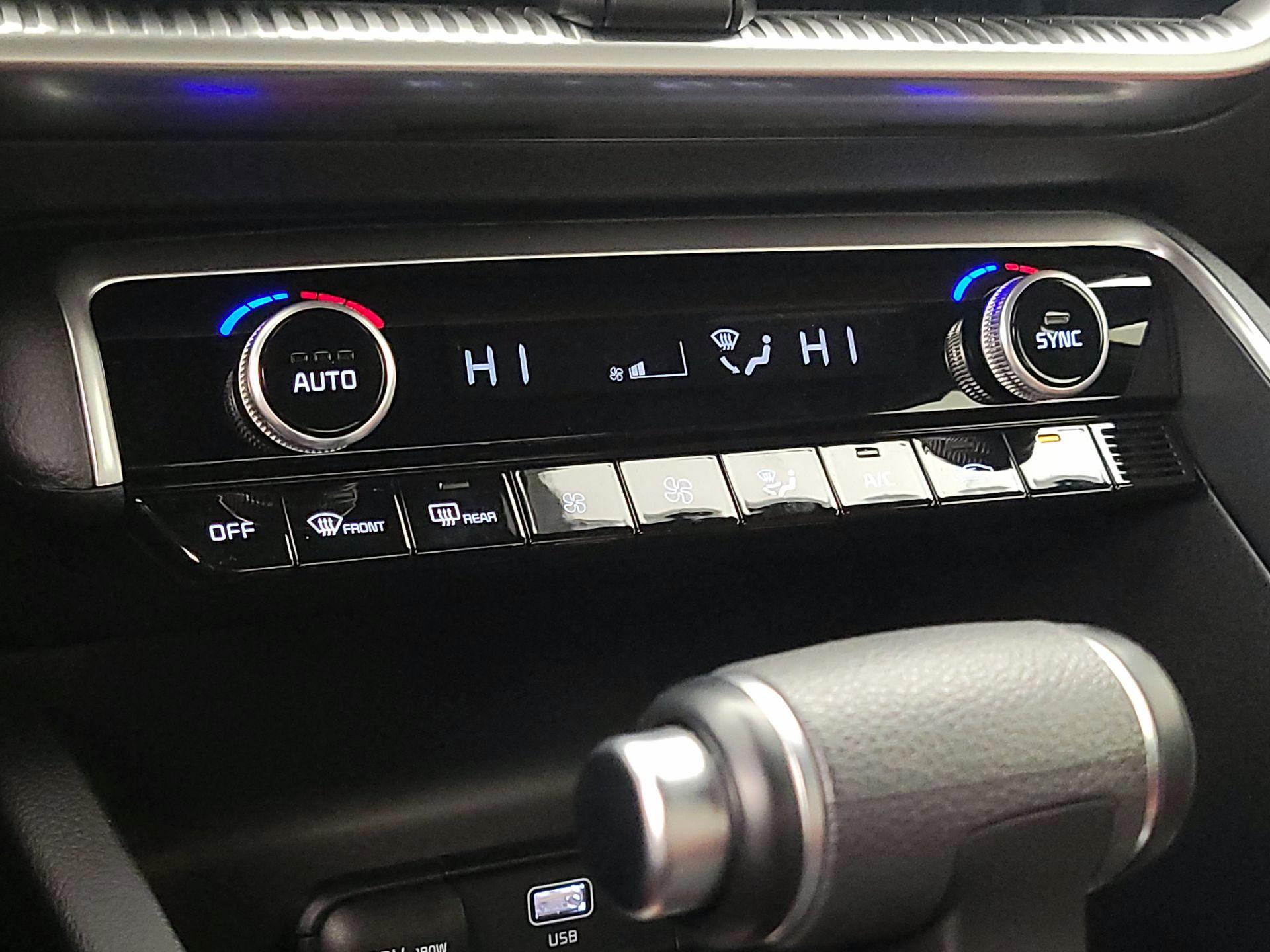 Thumbnail: 2023 Kia K5 - 17