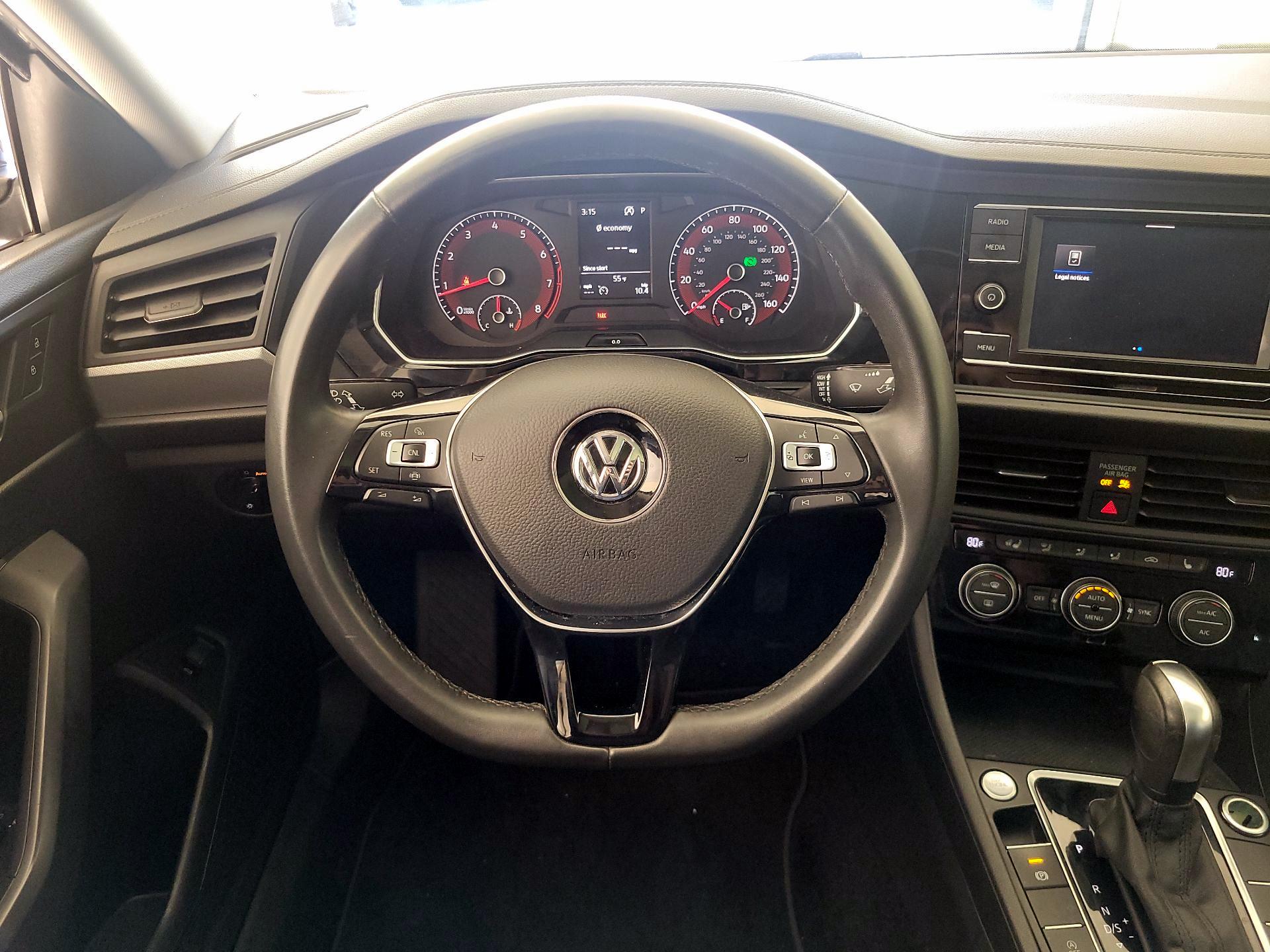 Thumbnail: 2020 Volkswagen Jetta - 10