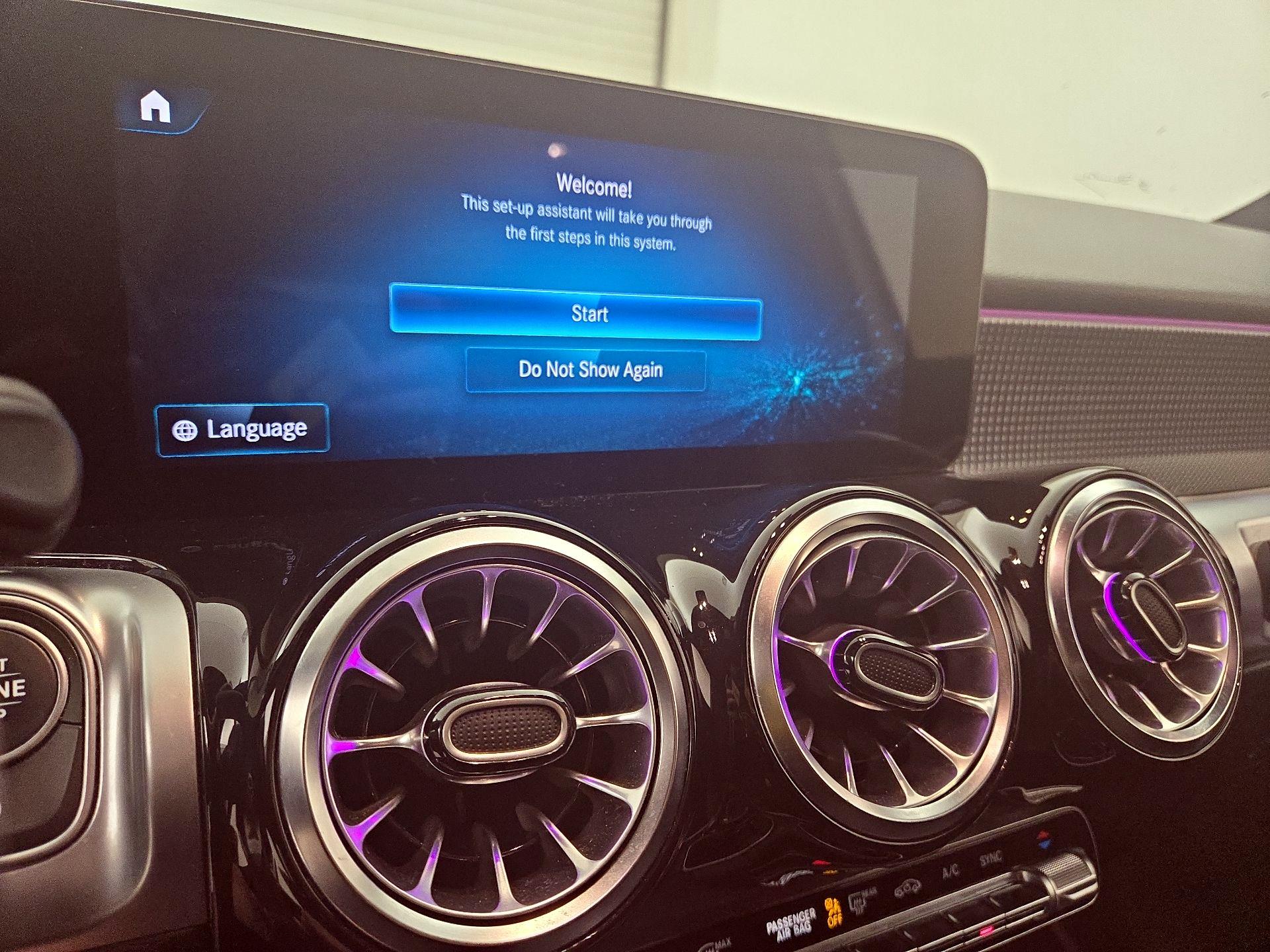 Thumbnail: 2022 Mercedes-Benz GLB - 15