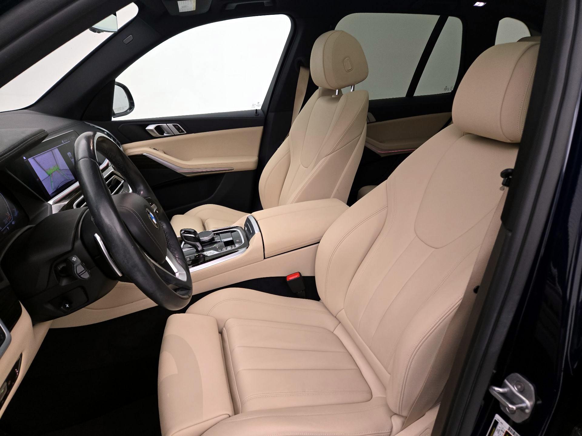Thumbnail: 2020 BMW X5 - 11