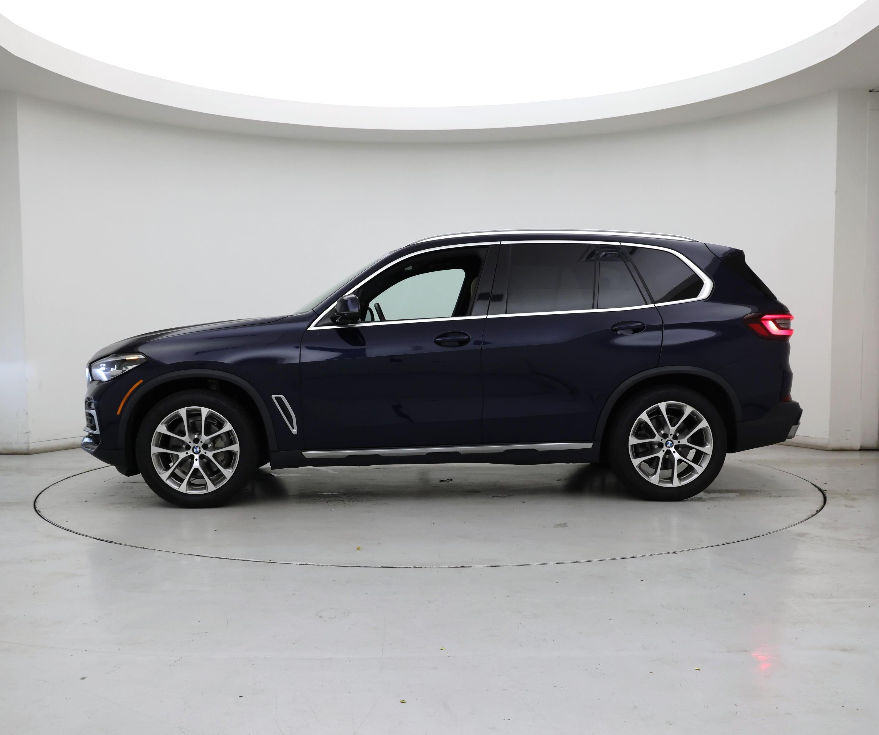 Thumbnail: 2020 BMW X5 - 3