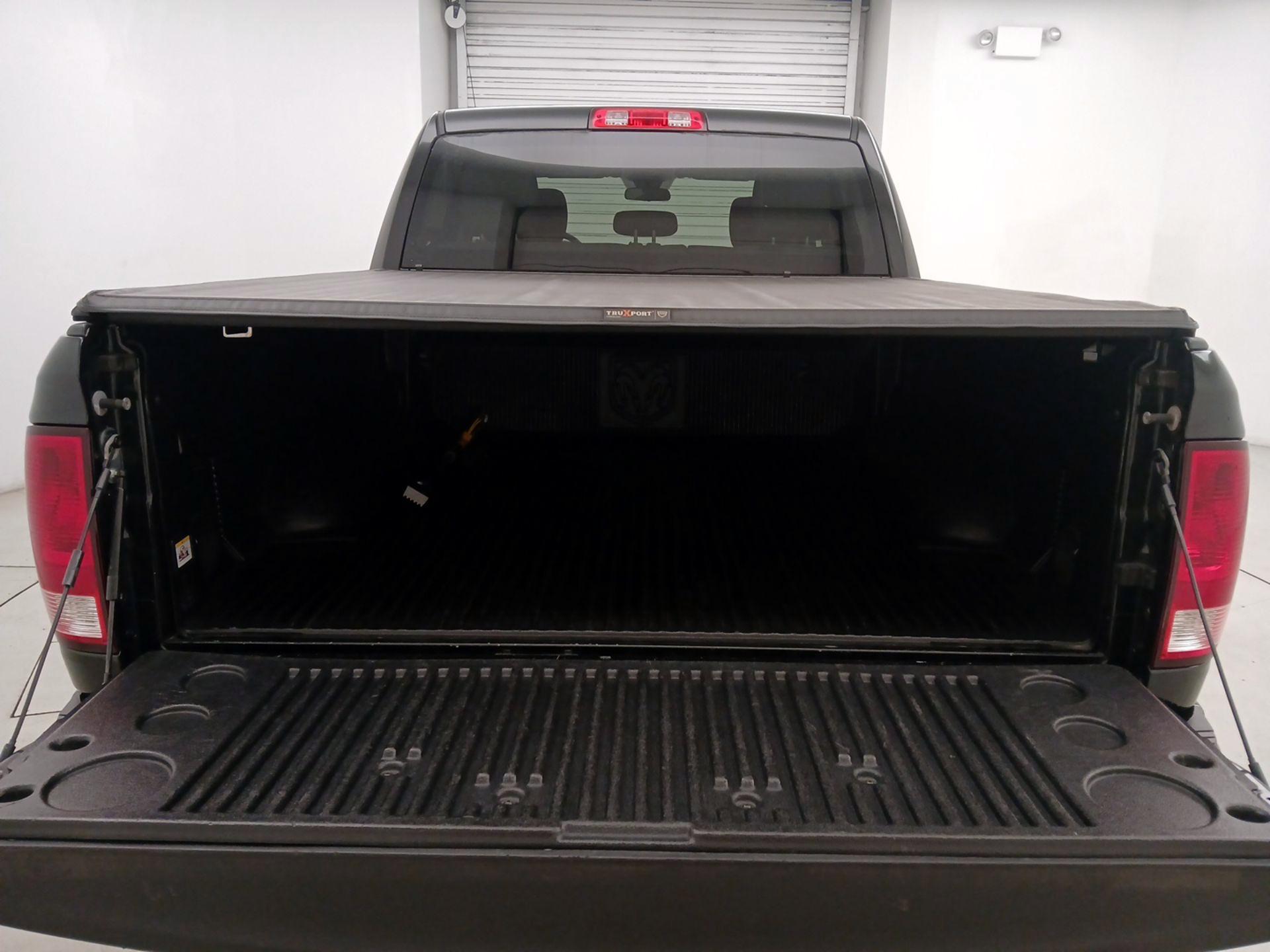 Thumbnail: 2017 RAM 1500 - 19