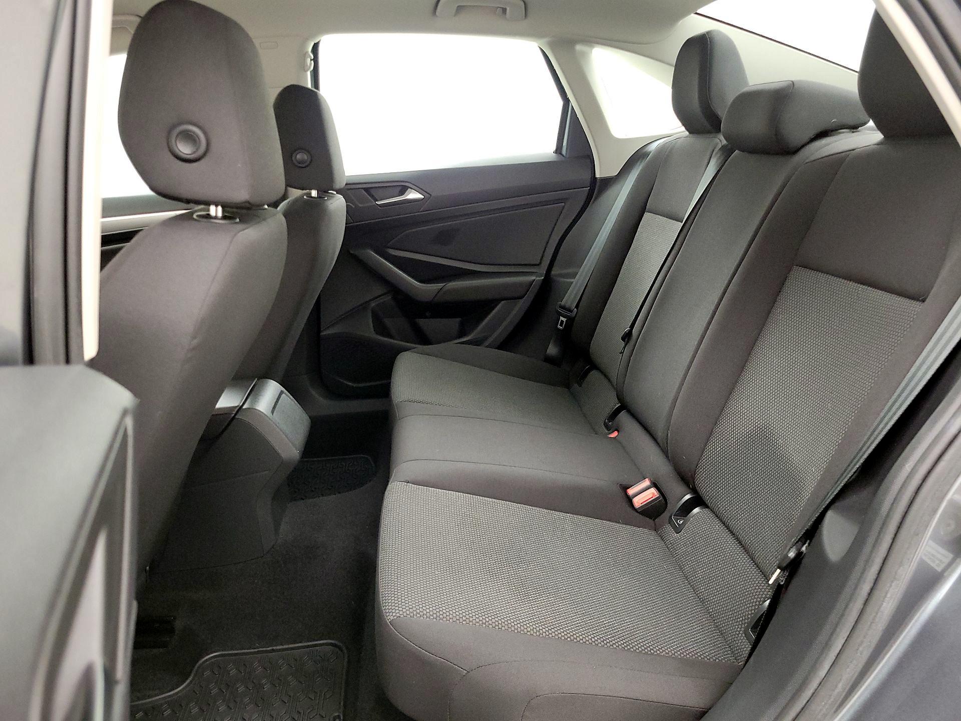 Thumbnail: 2019 Volkswagen Jetta - 19