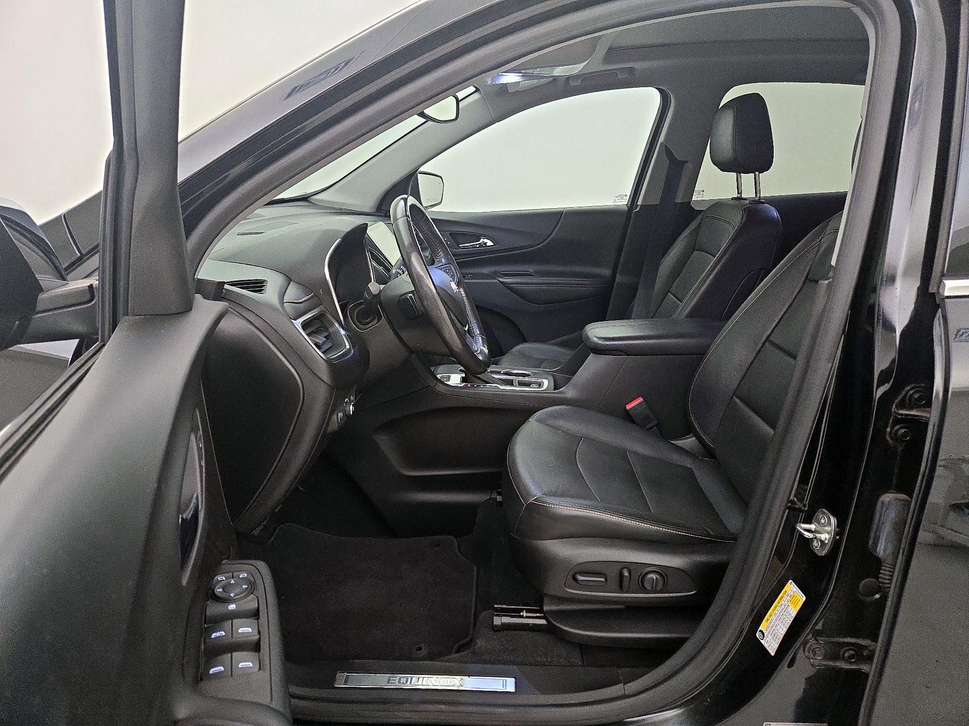 Thumbnail: 2020 Chevrolet Equinox - 11