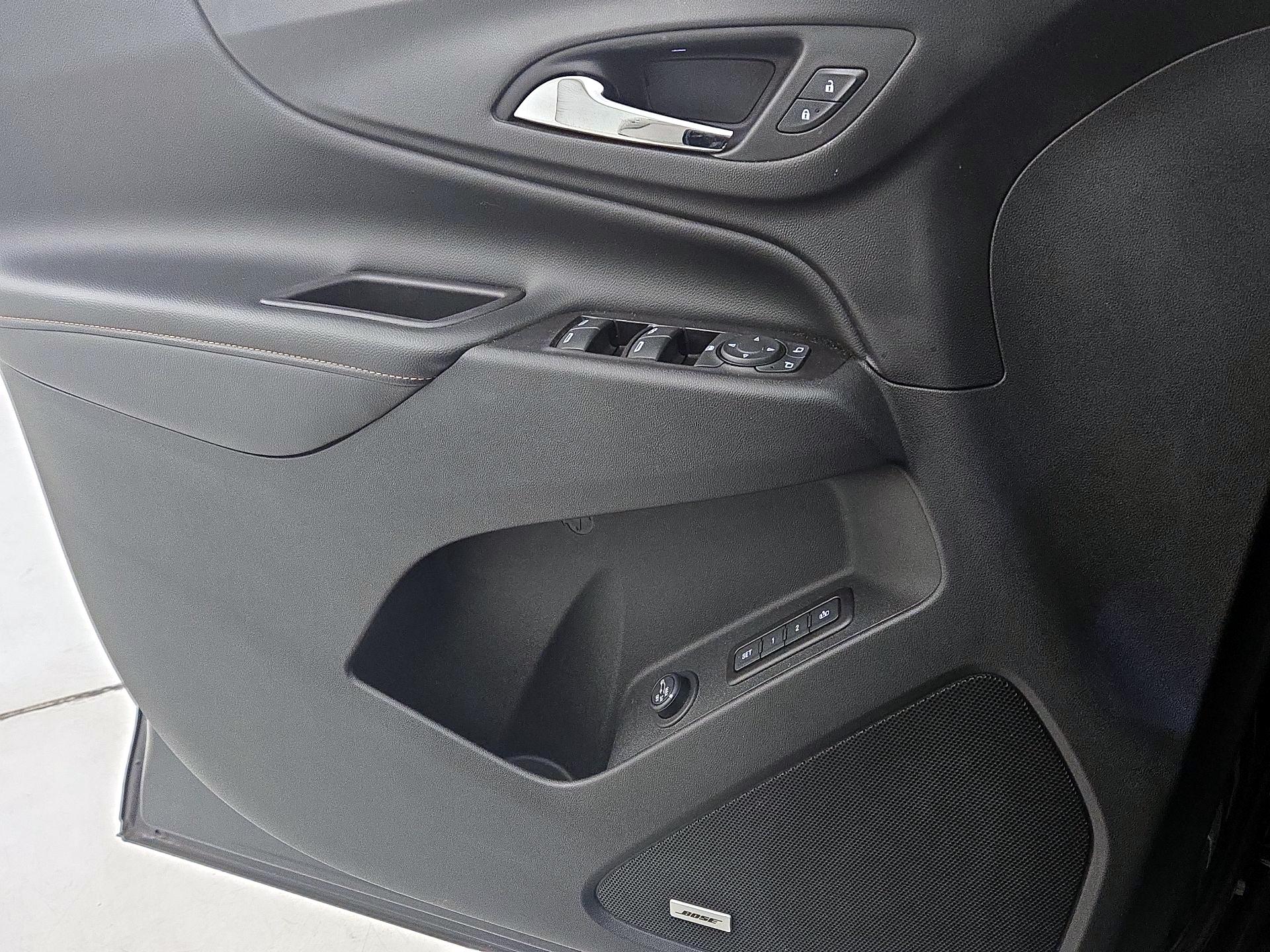 Thumbnail: 2020 Chevrolet Equinox - 12