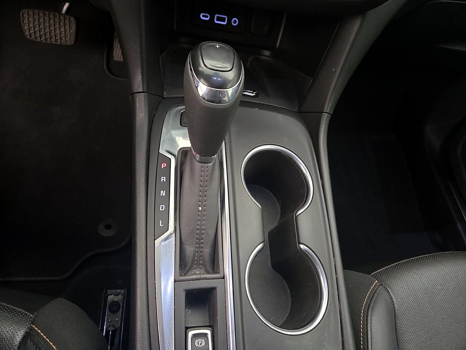 Thumbnail: 2020 Chevrolet Equinox - 18