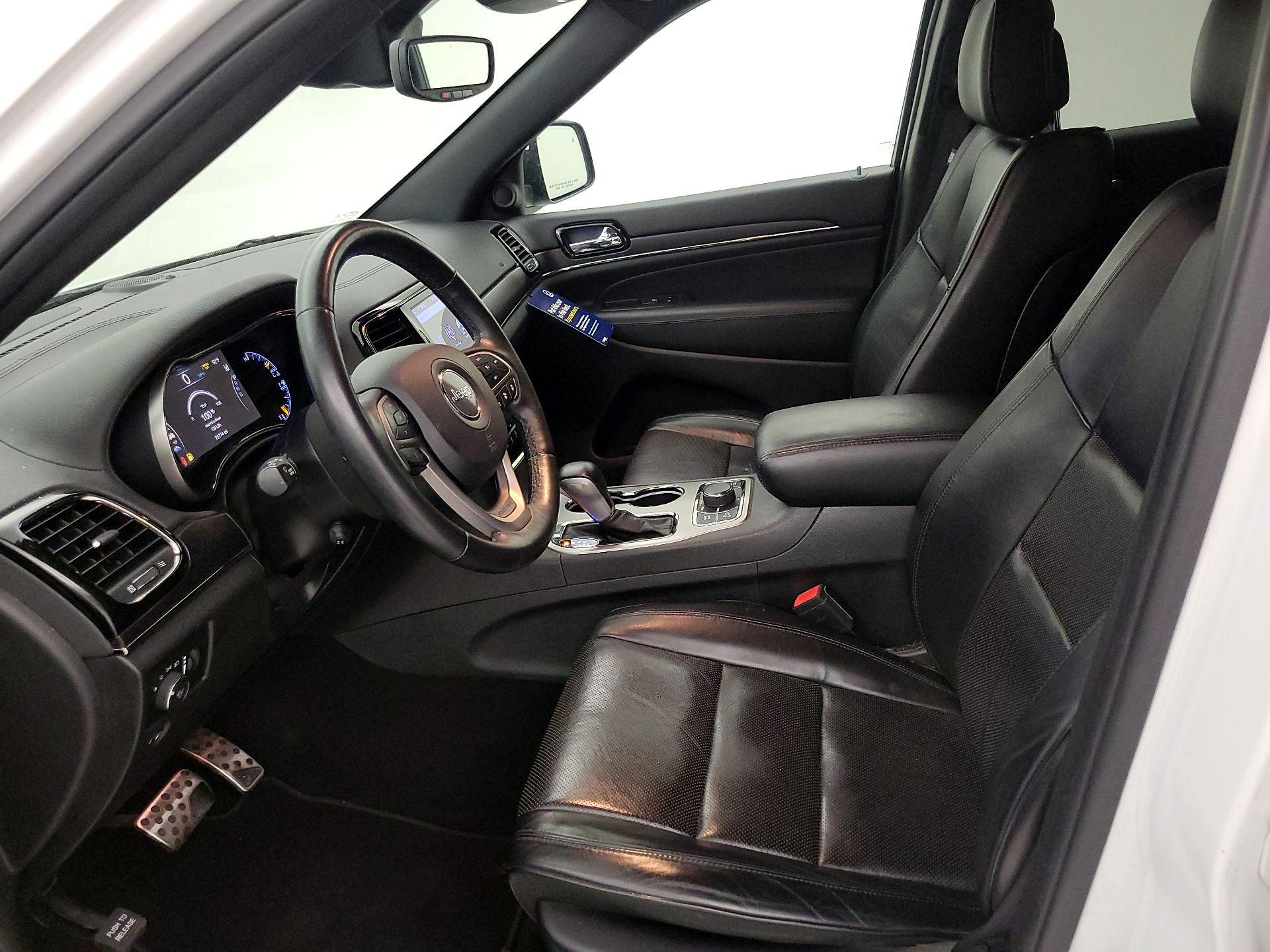 Thumbnail: 2019 Jeep Grand Cherokee - 11