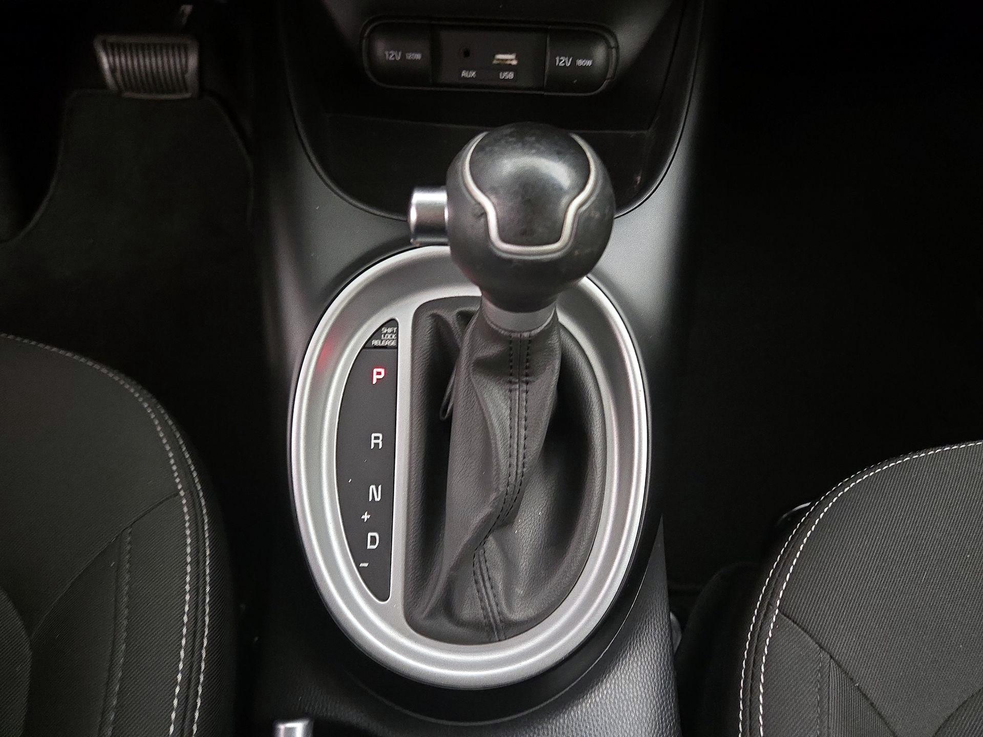 Thumbnail: 2016 Kia Soul - 16