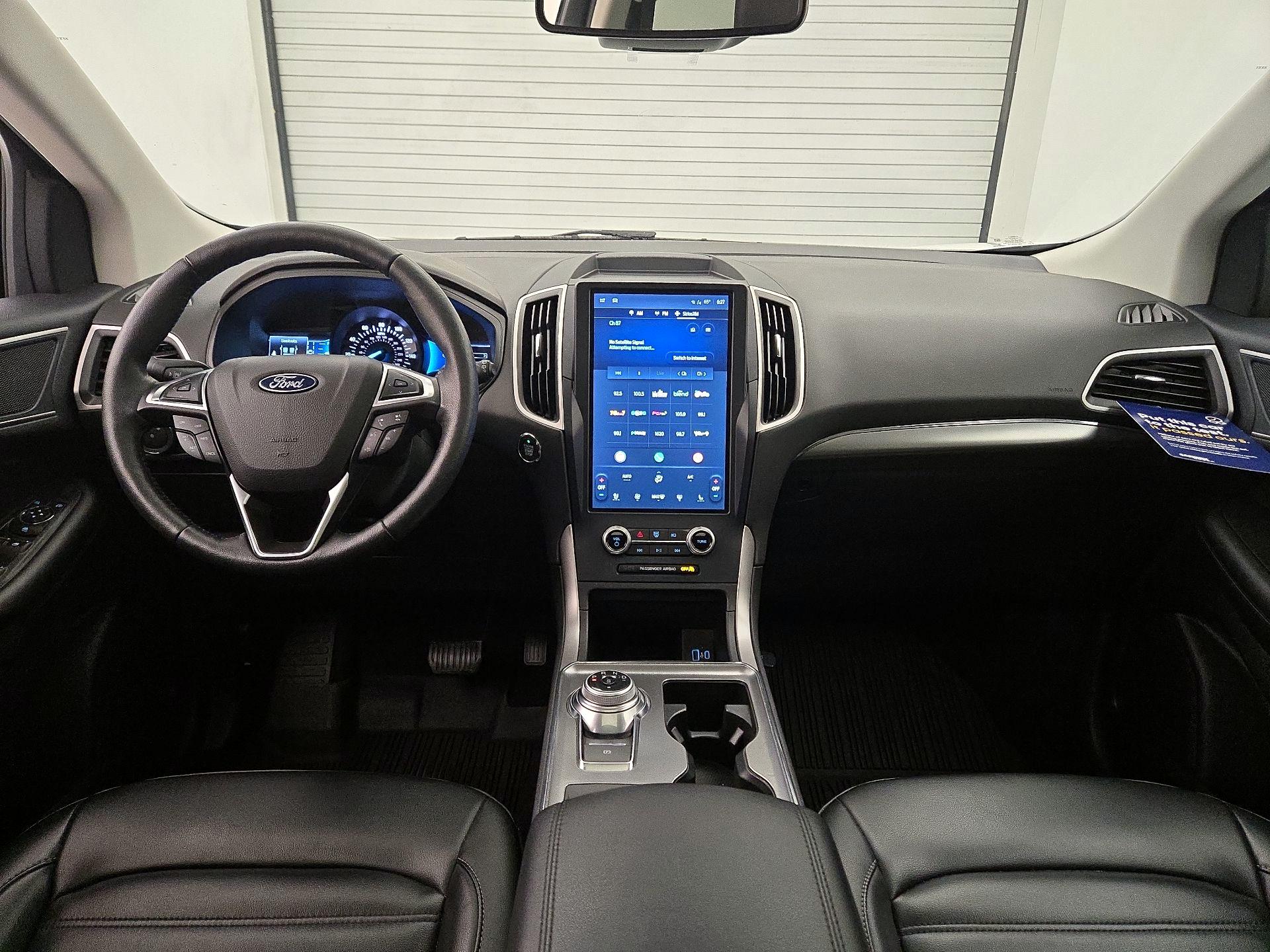 Thumbnail: 2022 Ford Edge - 9