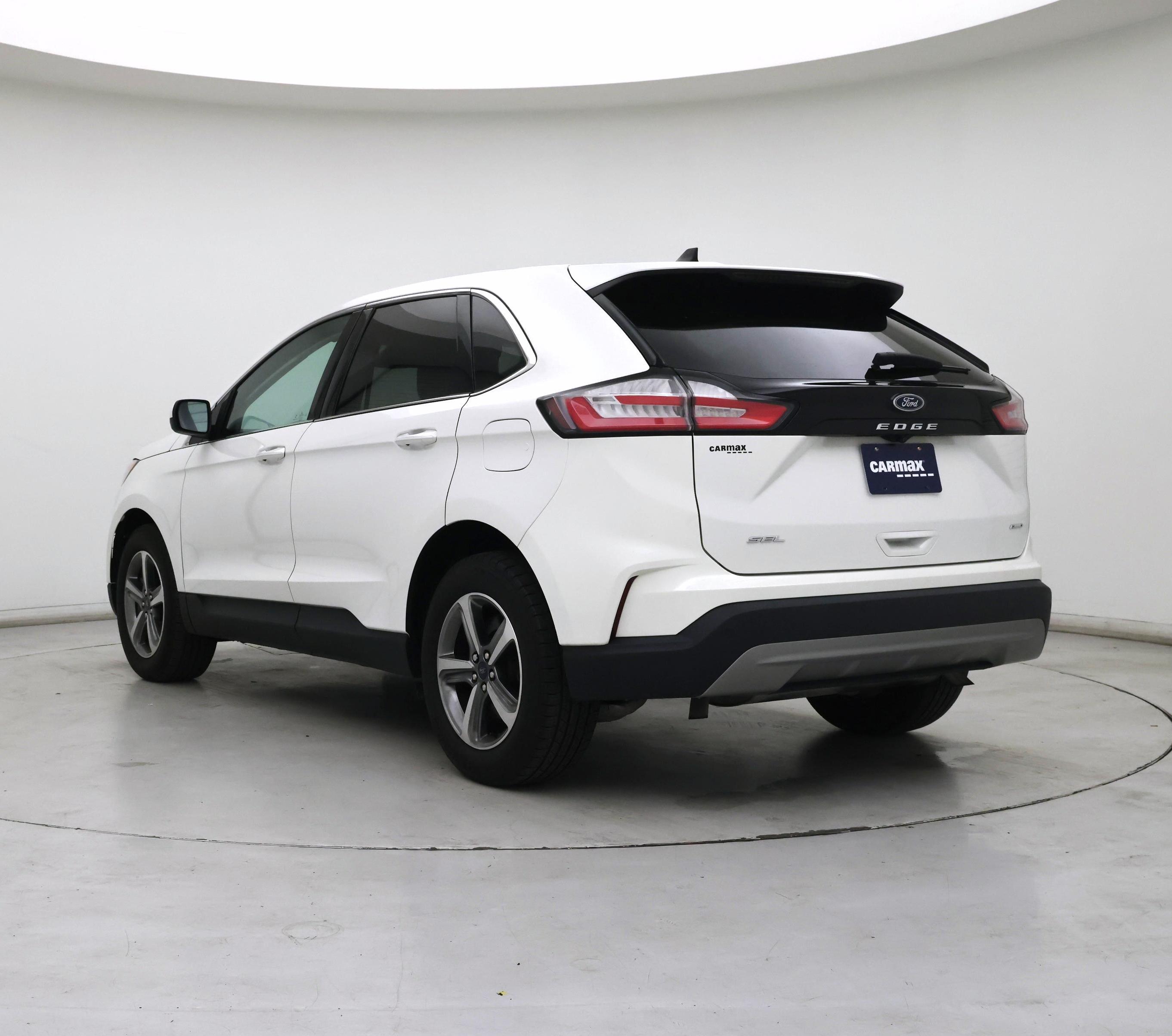 Thumbnail: 2022 Ford Edge - 2