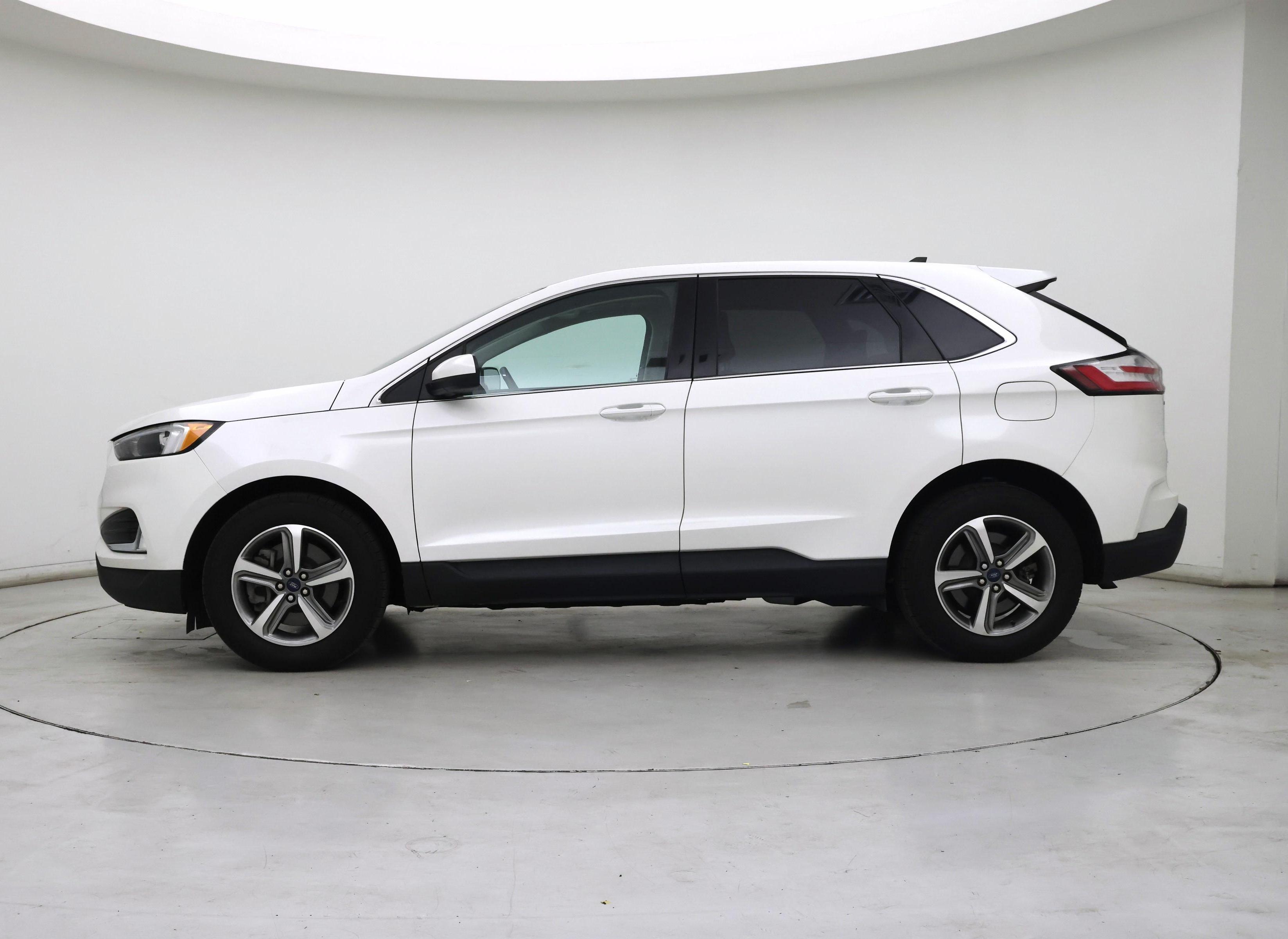 Thumbnail: 2022 Ford Edge - 3