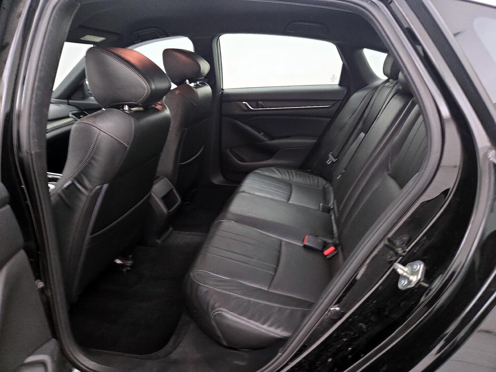 Thumbnail: 2018 Honda Accord - 19