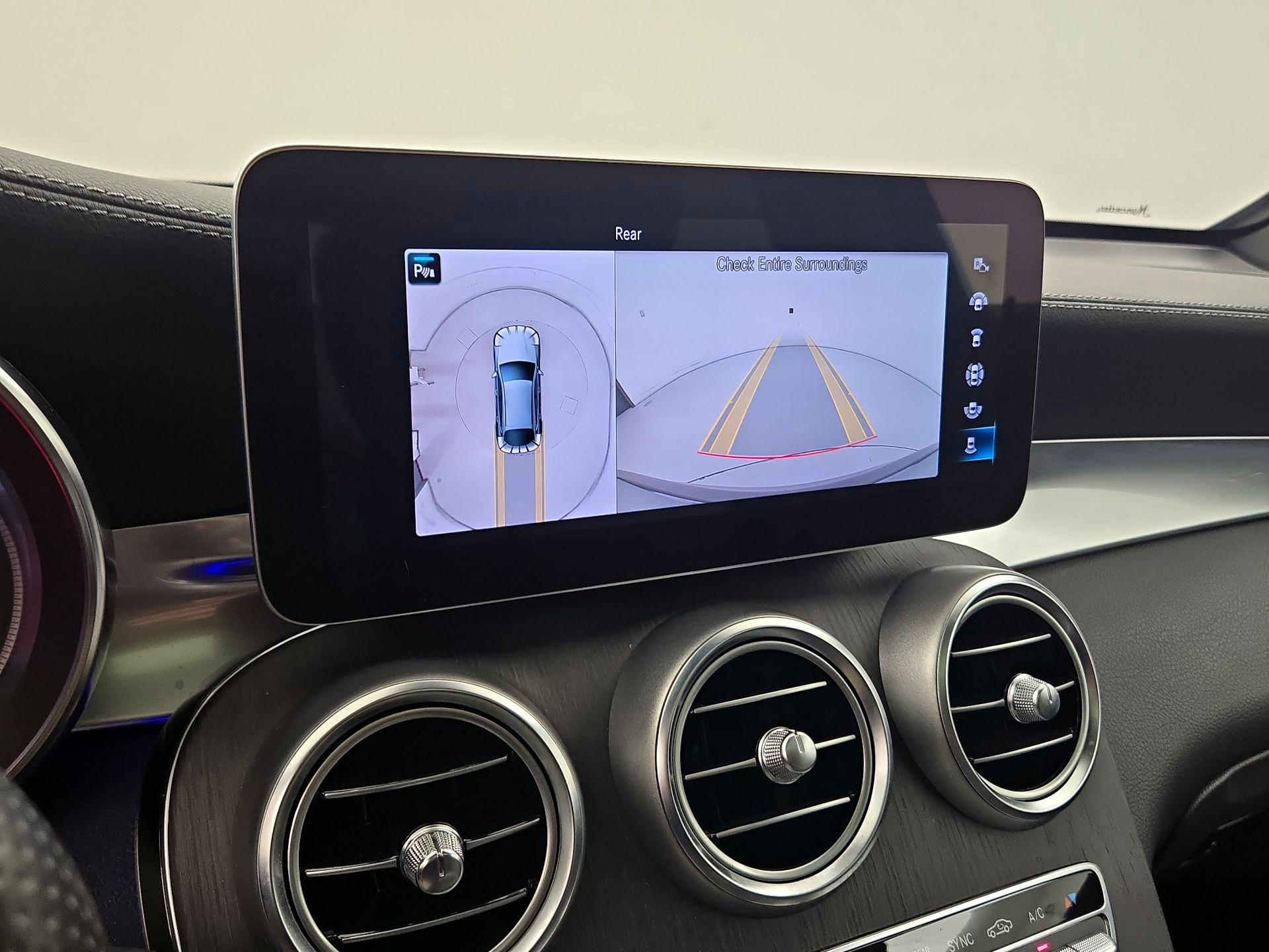 Thumbnail: 2020 Mercedes-Benz GLC - 15