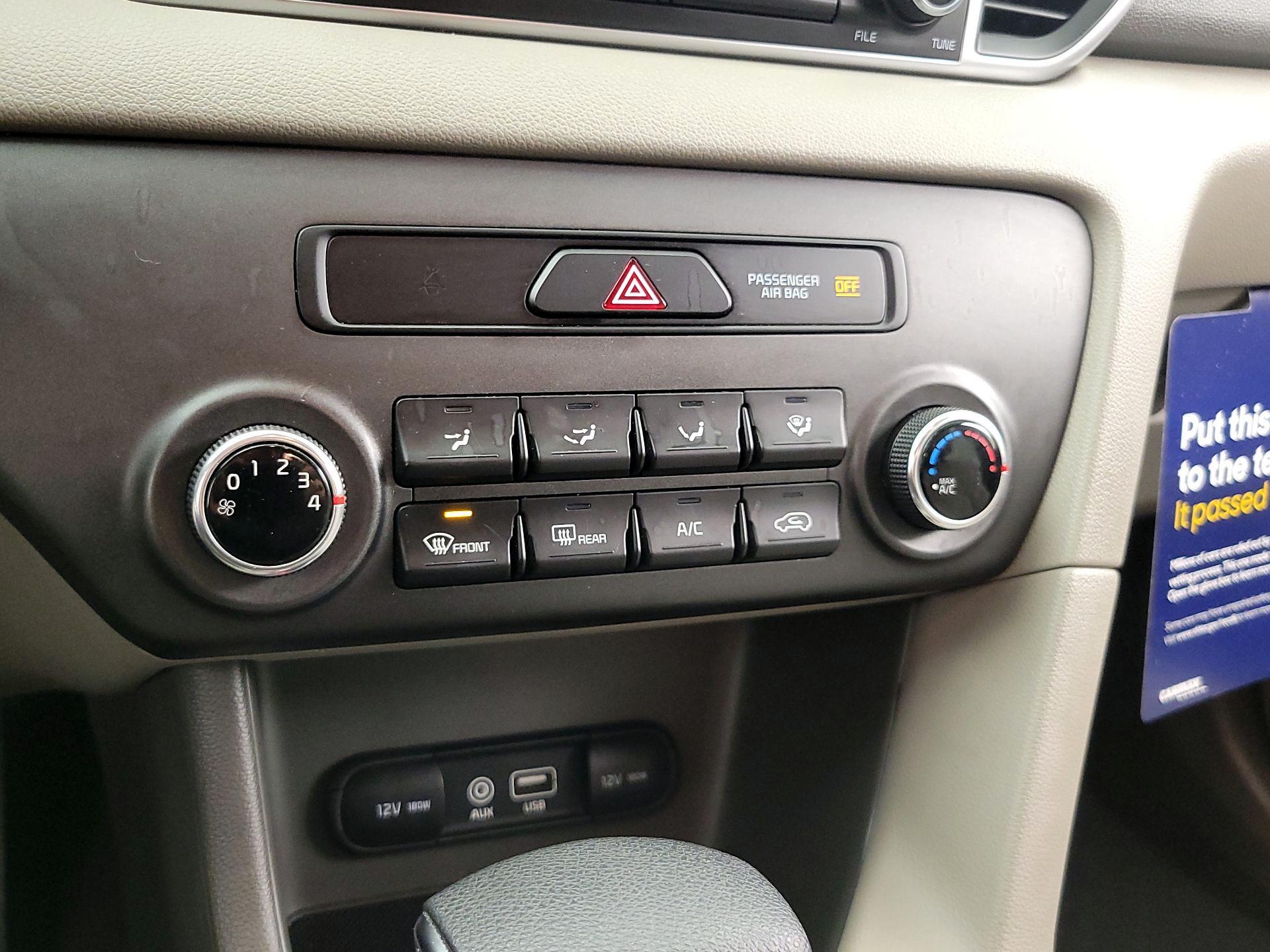 Thumbnail: 2019 Kia Sportage - 16