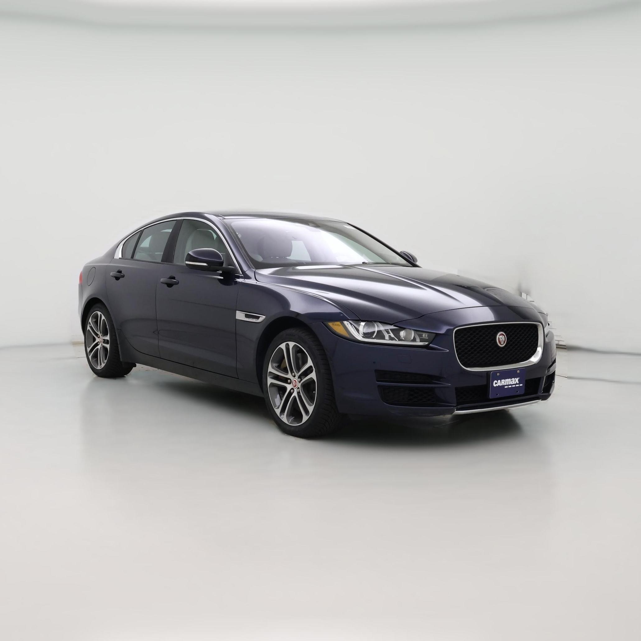 Thumbnail: 2017 Jaguar XE - 1