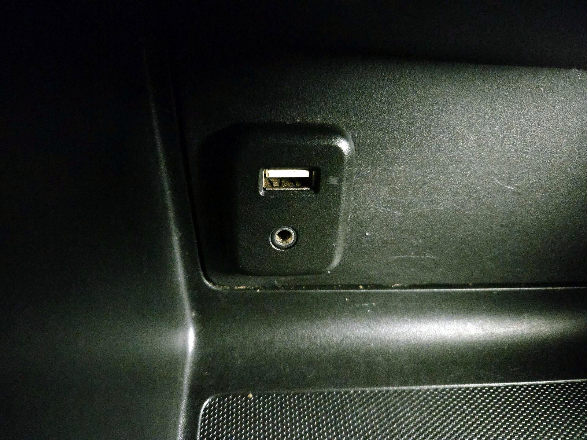 Thumbnail: 2017 GMC Canyon - 18